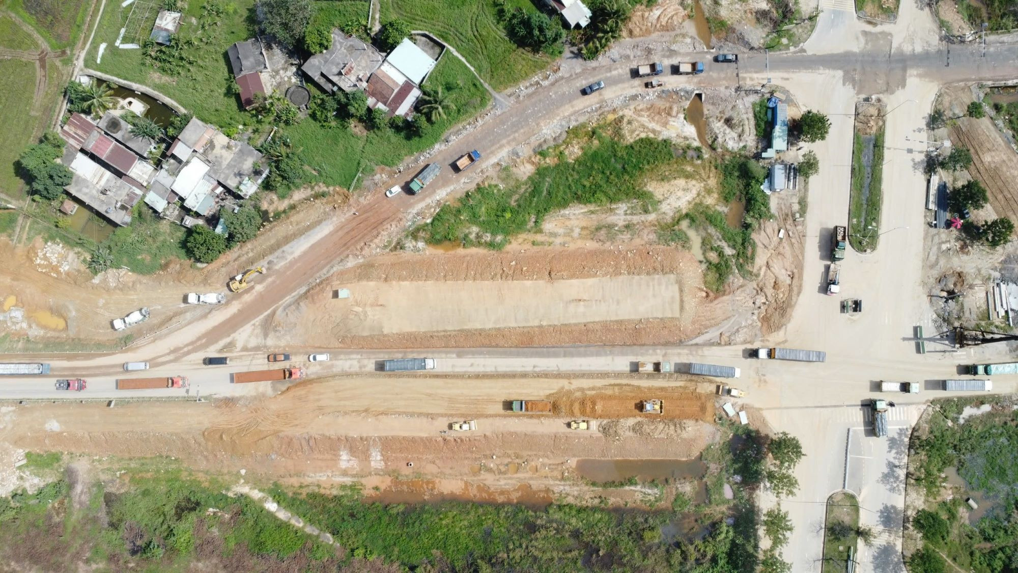 Thi công cao tốc Hòa Liên-Túy Loan: Đừng đưa máy móc ra trình diễn