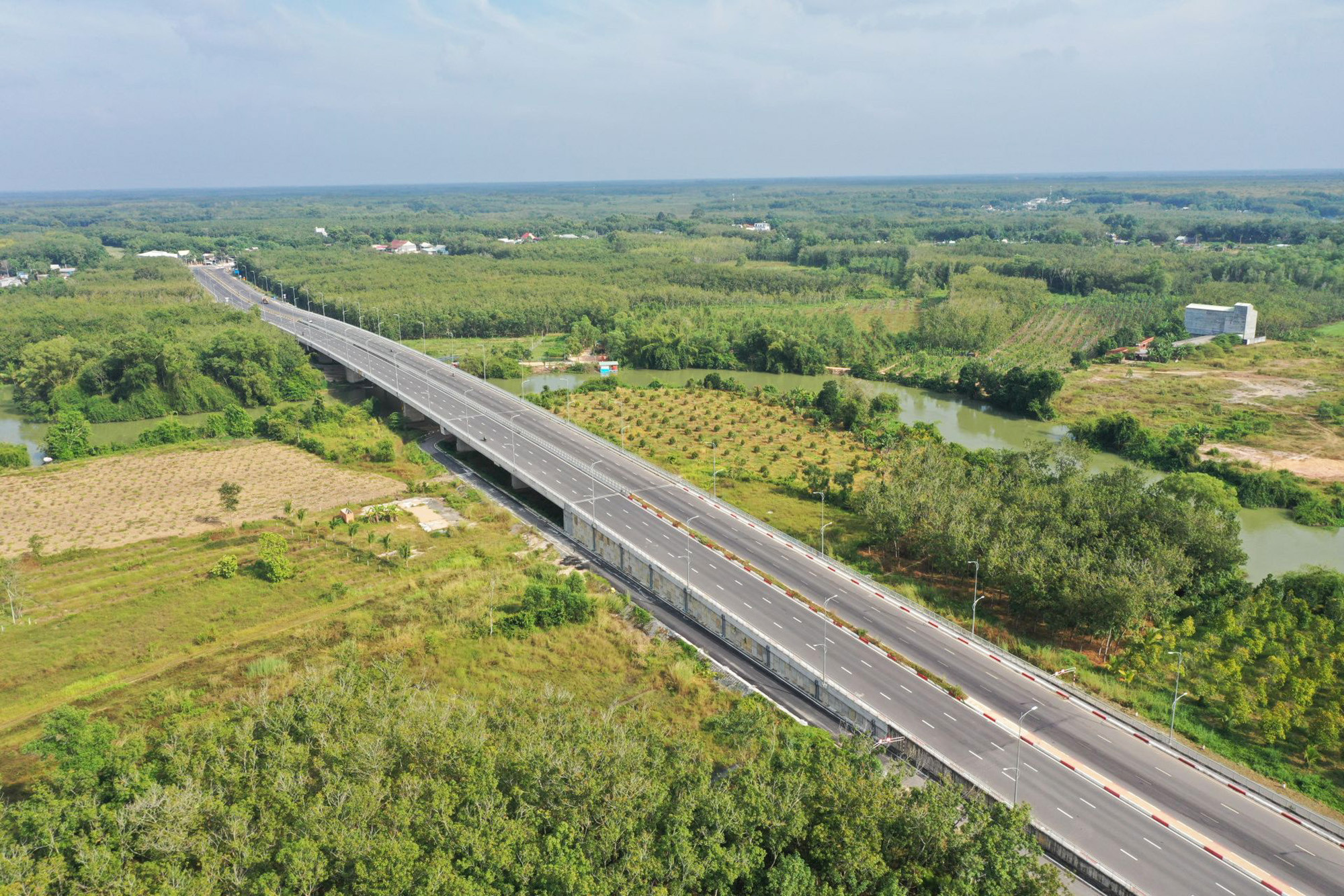 Tây Ninh đột phá hạ tầng giao thông, hiện thực hóa Nghị quyết phát triển 