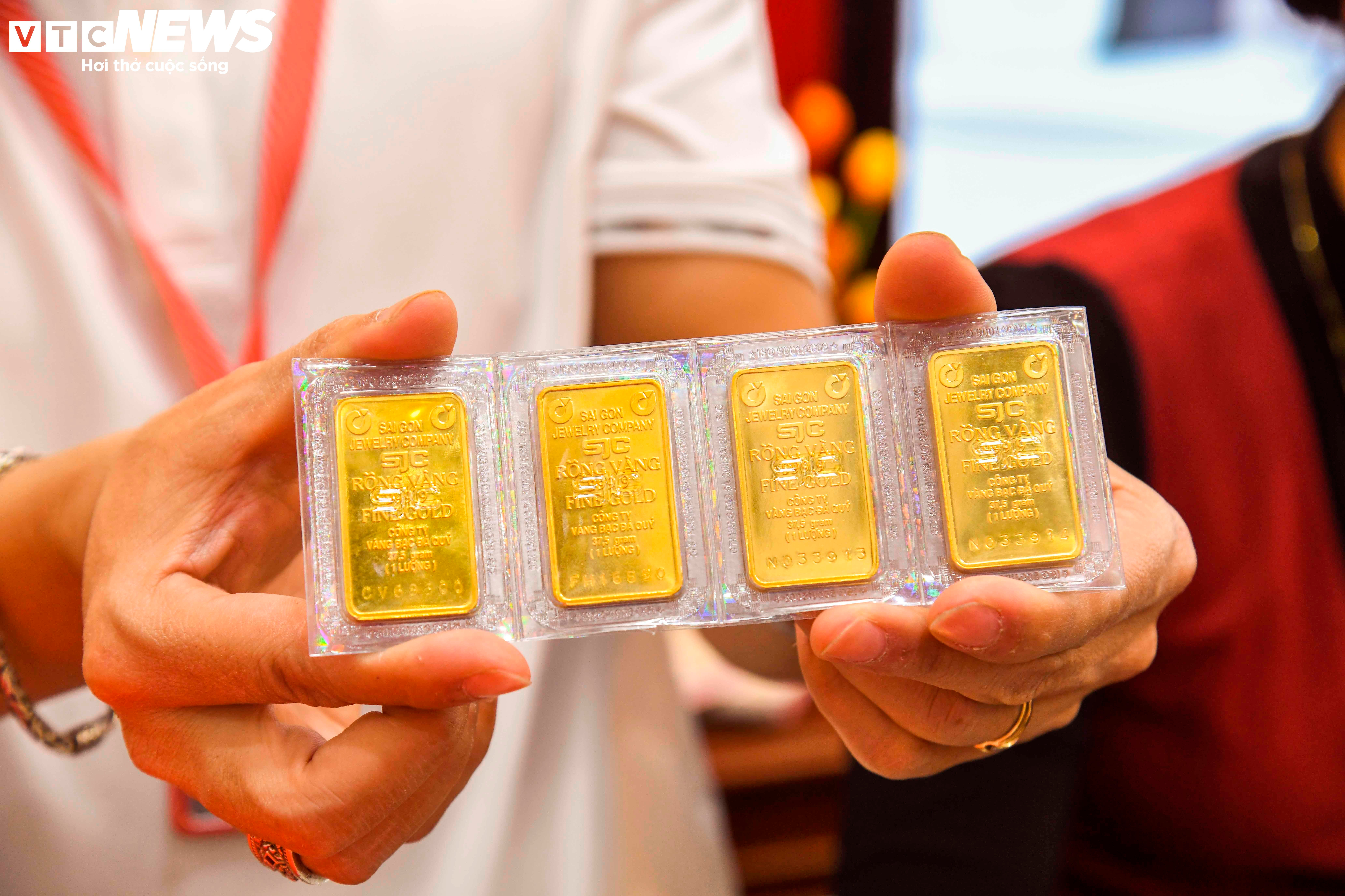 Doanh nghiệp có vốn điều lệ từ 1.000 tỷ đồng trở lên được sản xuất vàng miếng