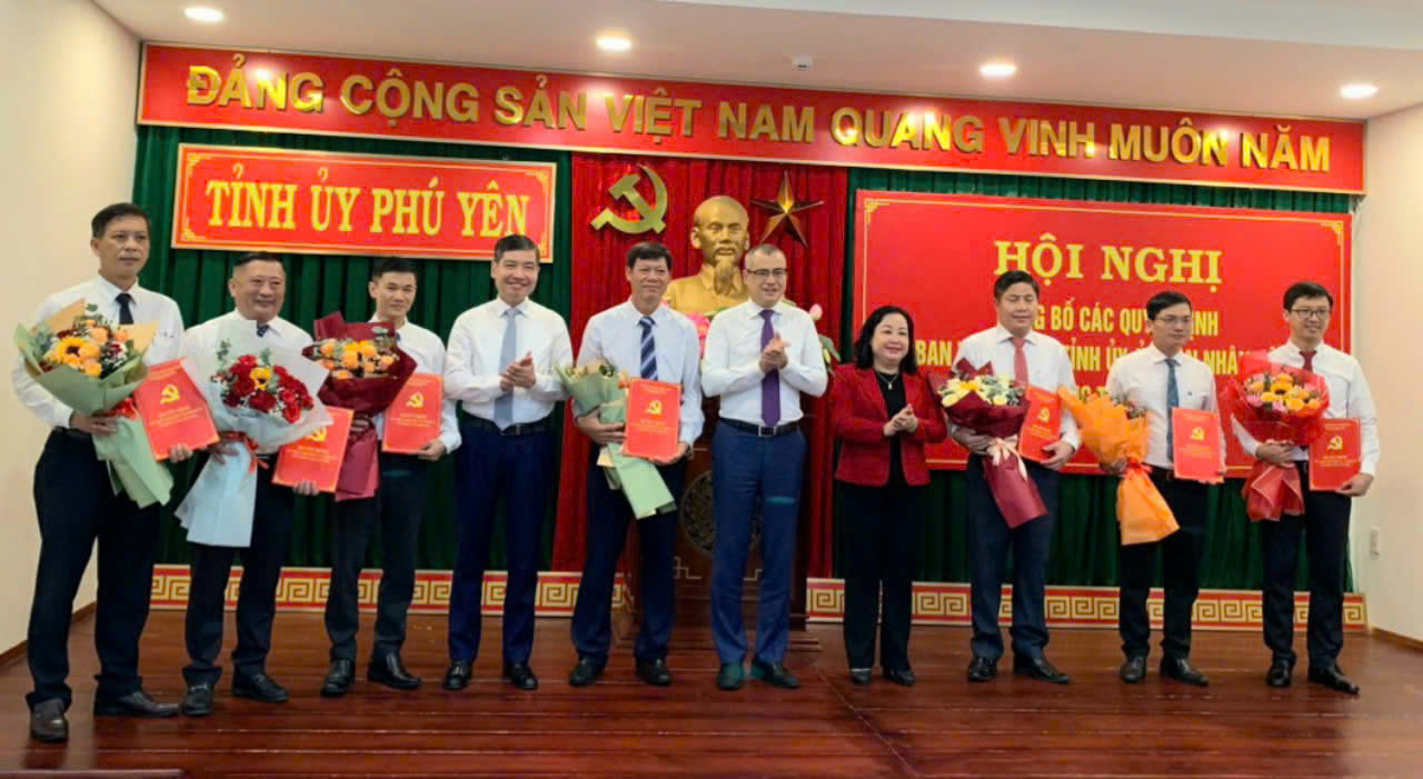 Phú Yên điều động, bổ nhiệm 7 cán bộ