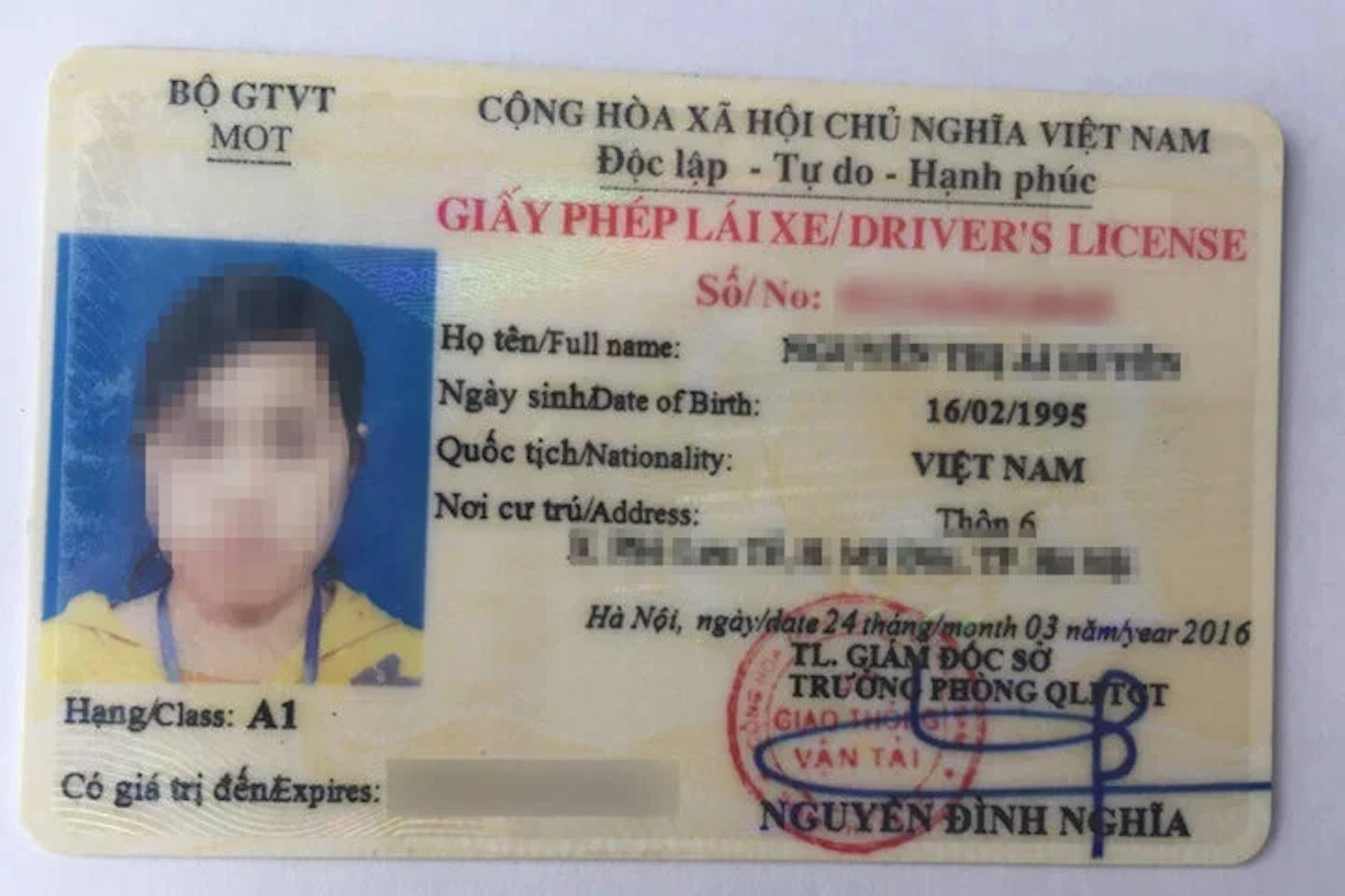 Trong thời gian bị tạm giữ bằng lái, có được điều khiển xe? 