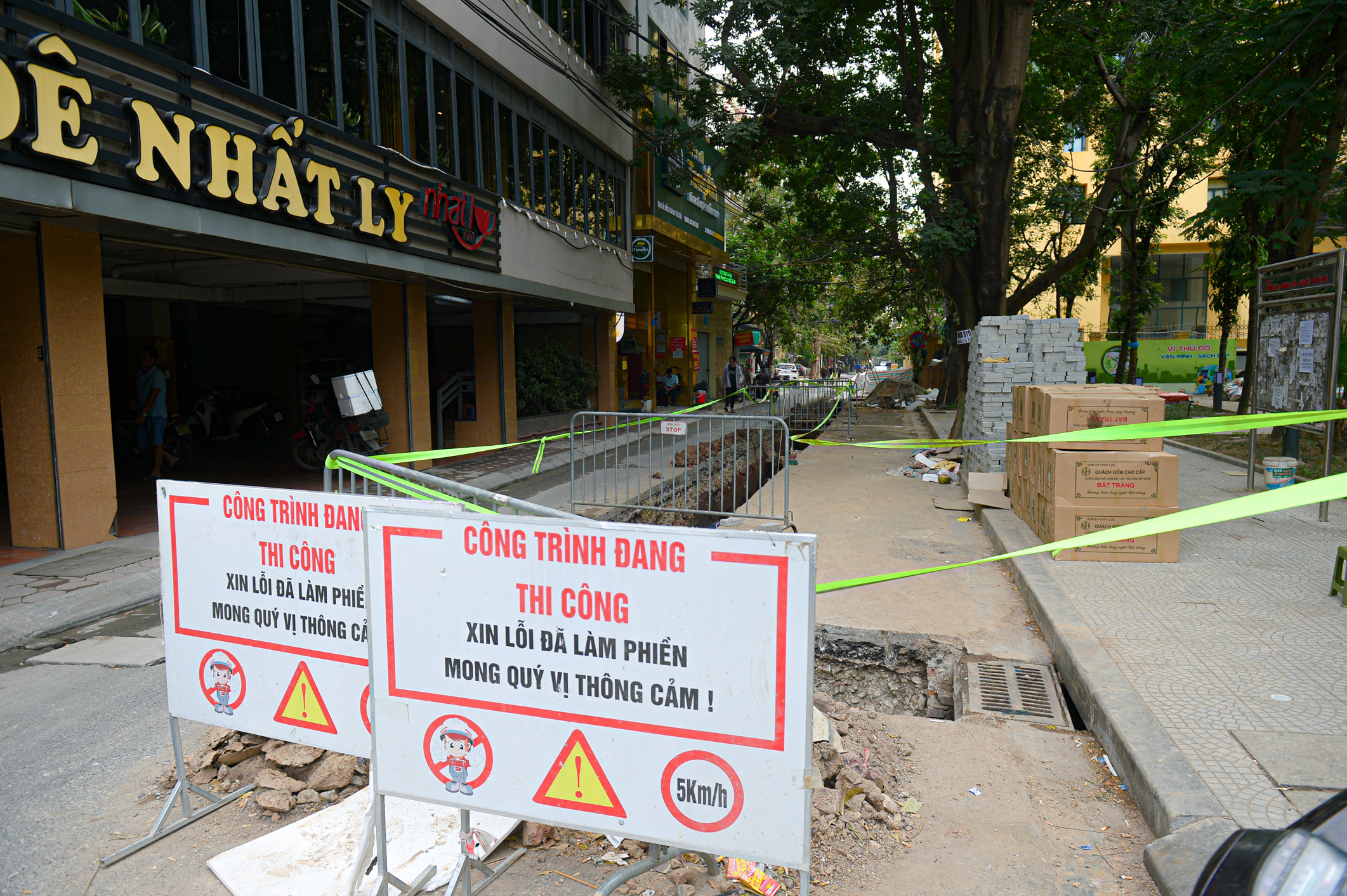 Hiện trường 150 bộ hài cốt chờ ngày di chuyển ở Hà Nội