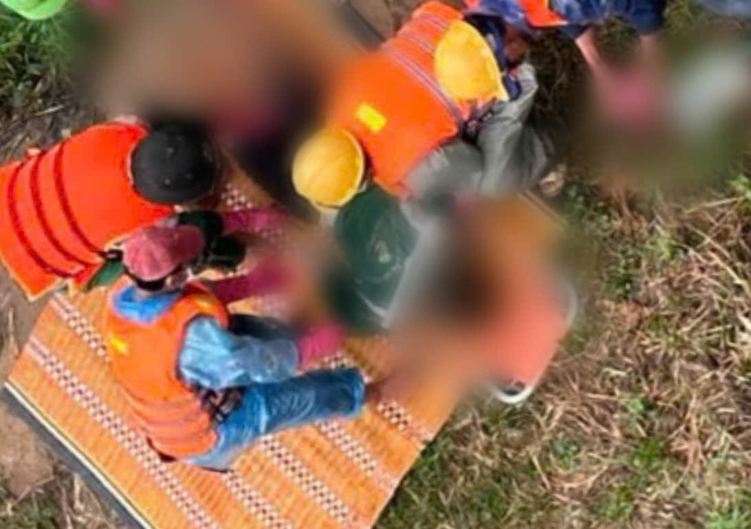 Tìm thấy thi thể nghi là nạn nhân vụ xe rác lao từ cầu xuống sông Hương 