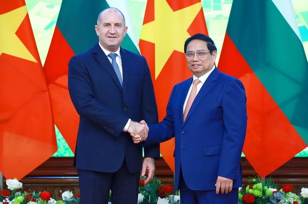 Thủ tướng Phạm Minh Chính hội kiến Tổng thống Bulgaria Rumen Radev