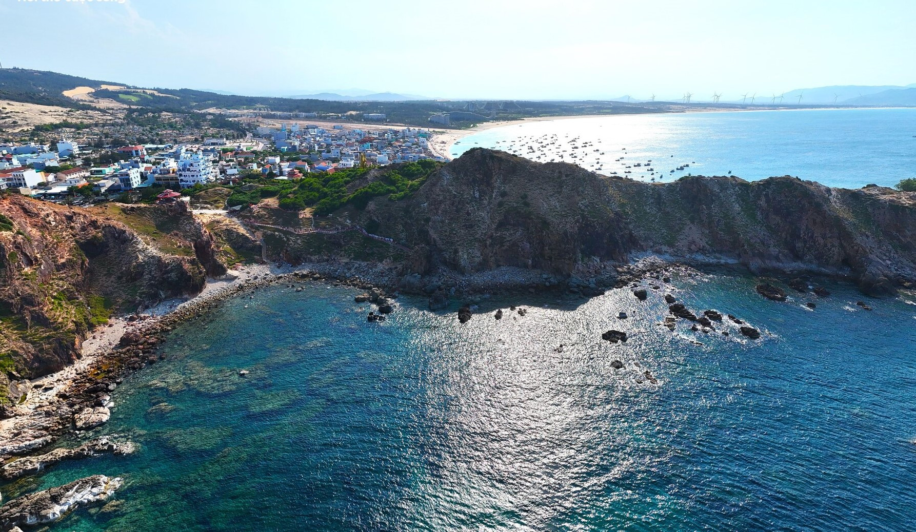 Đi đào cây cảnh, người đàn ông rơi xuống vách núi tử vong thương tâm