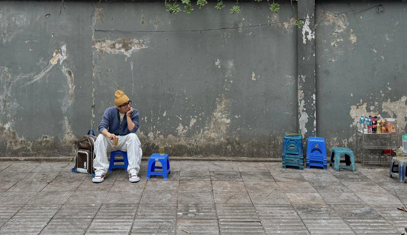 Quán trà đá Sơn Tùng M-TP ngồi bỗng 'sốt xình xịch', dân mạng đua nhau tìm đến