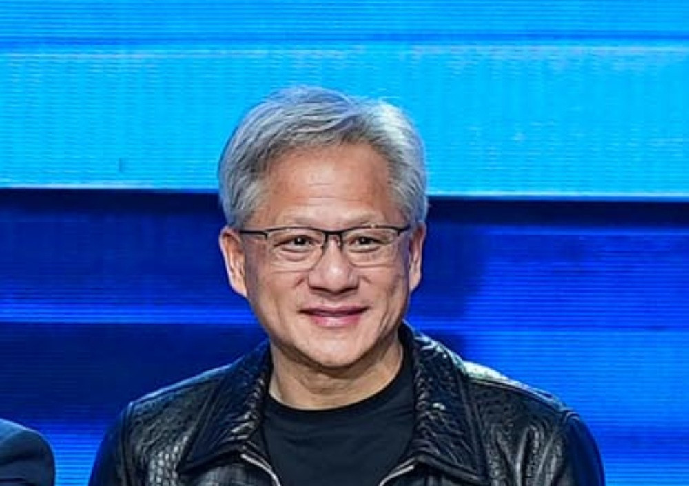 Chủ tịch NVIDIA giành giải thưởng chính VinFuture 2024