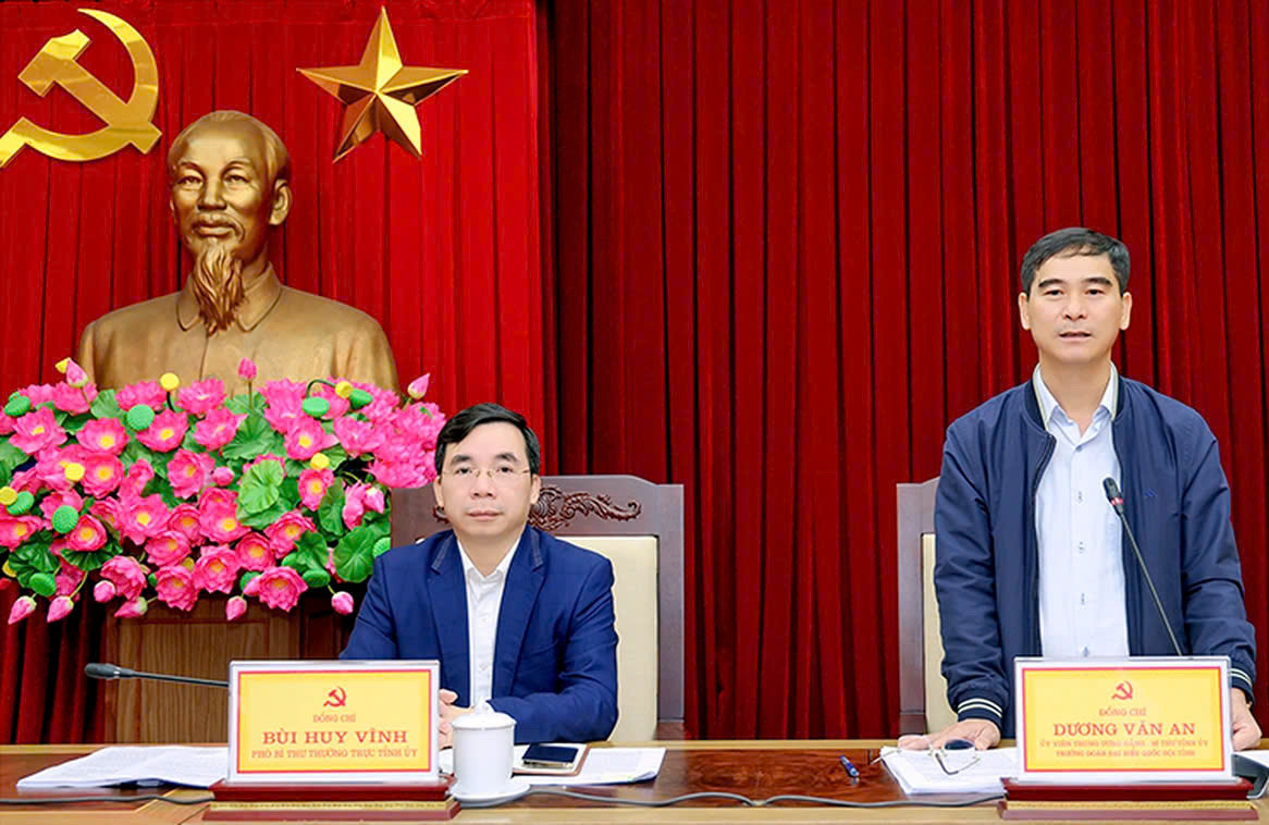 Vĩnh Phúc sẽ nghiên cứu chính sách đặc thù cho cán bộ thuộc diện tinh gọn