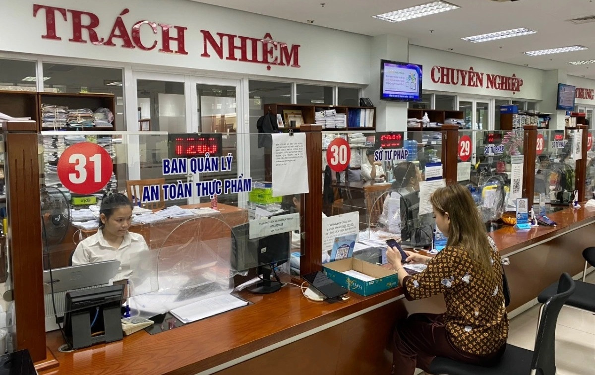 Chủ tịch Đà Nẵng: Sở, ngành, đơn vị phải giải quyết hết hồ sơ trước khi sáp nhập