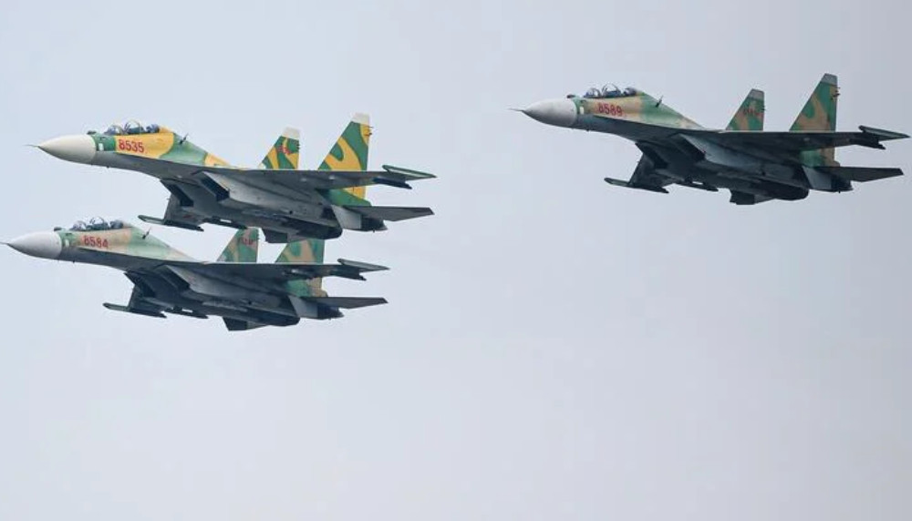 Tiêm kích đa năng Su-30MK2 có gì đặc biệt?