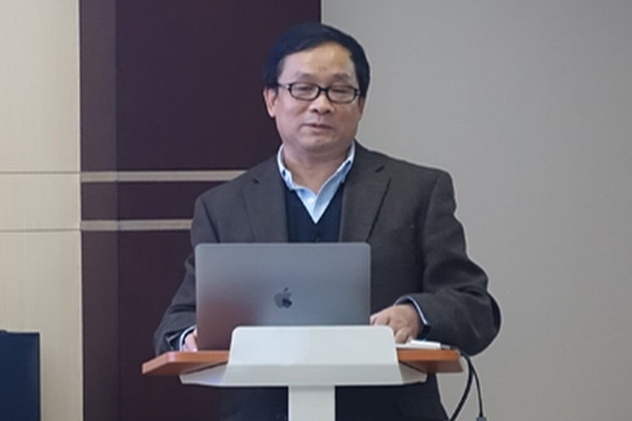 Chuyên gia không gian Trung Quốc tử vong trong vụ đâm xe 