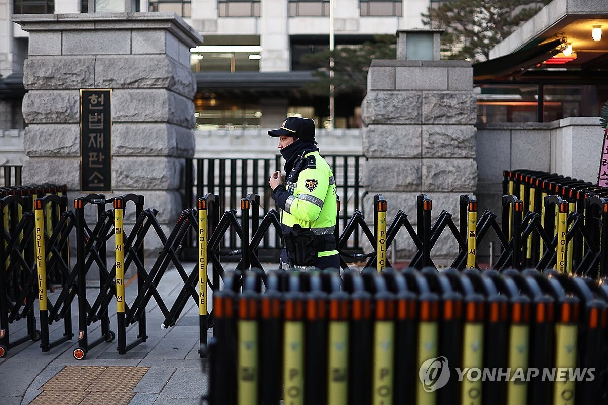 Văn phòng ông Yoon từ chối nhận giấy tờ, Tòa án Hàn Quốc khó bắt đầu luận tội