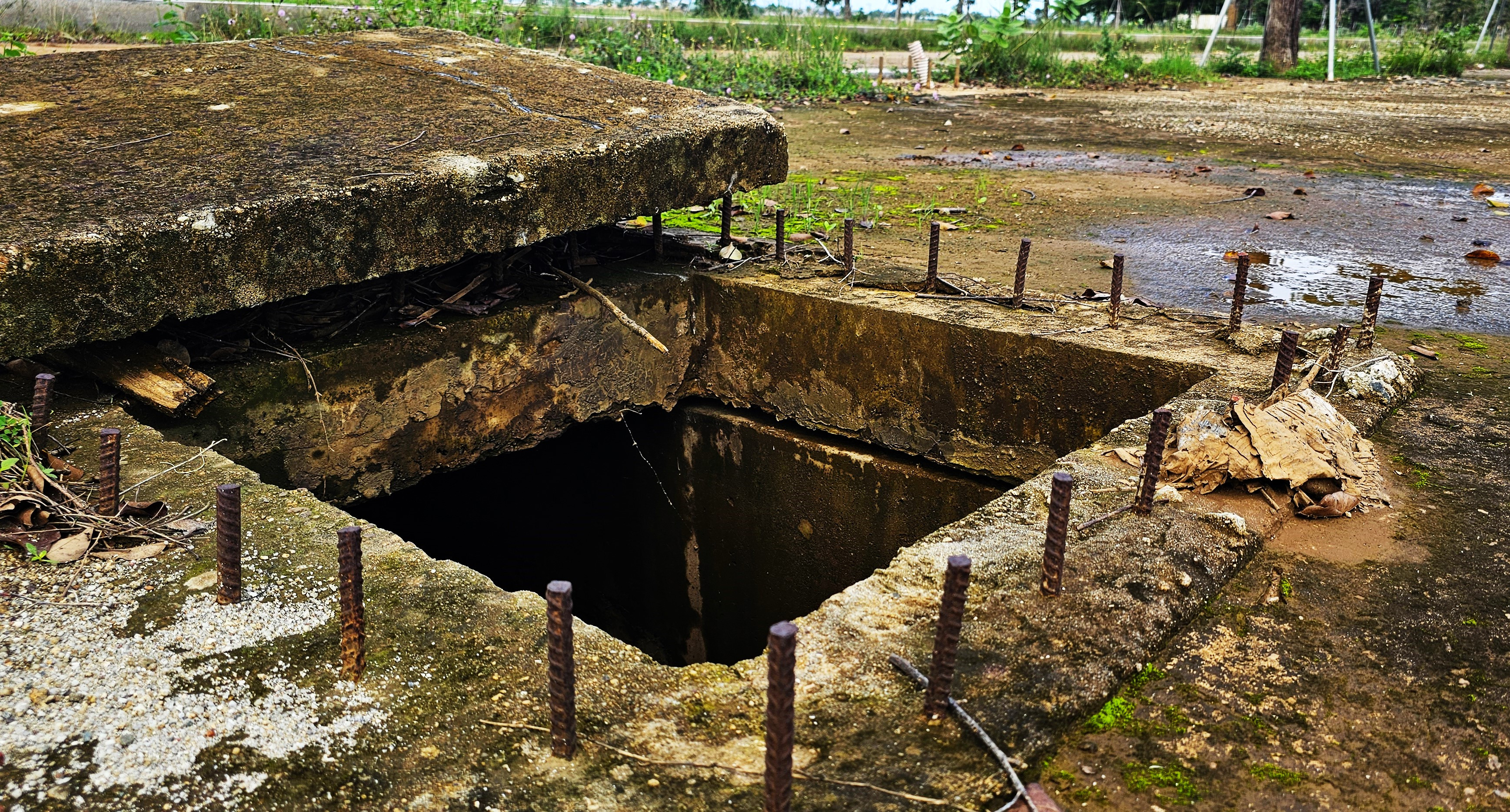 Gần trăm cống 'há miệng' bẫy người trong khu đất nghìn tỷ tại Quy Nhơn