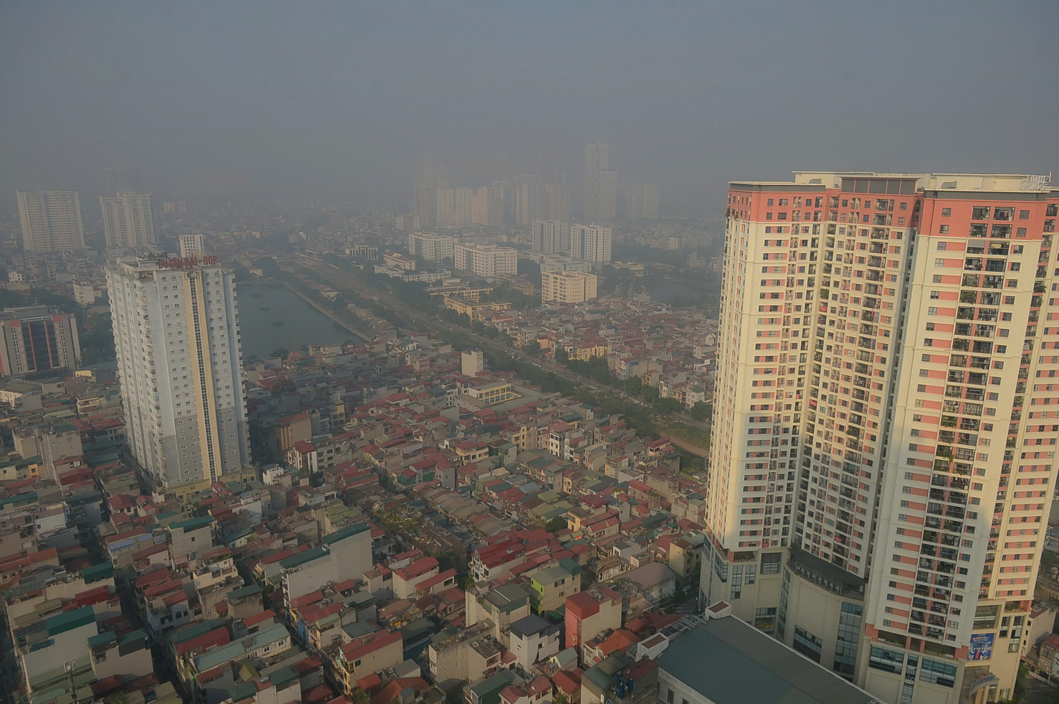 Trưa nay, Hà Nội ô nhiễm không khí top đầu thế giới