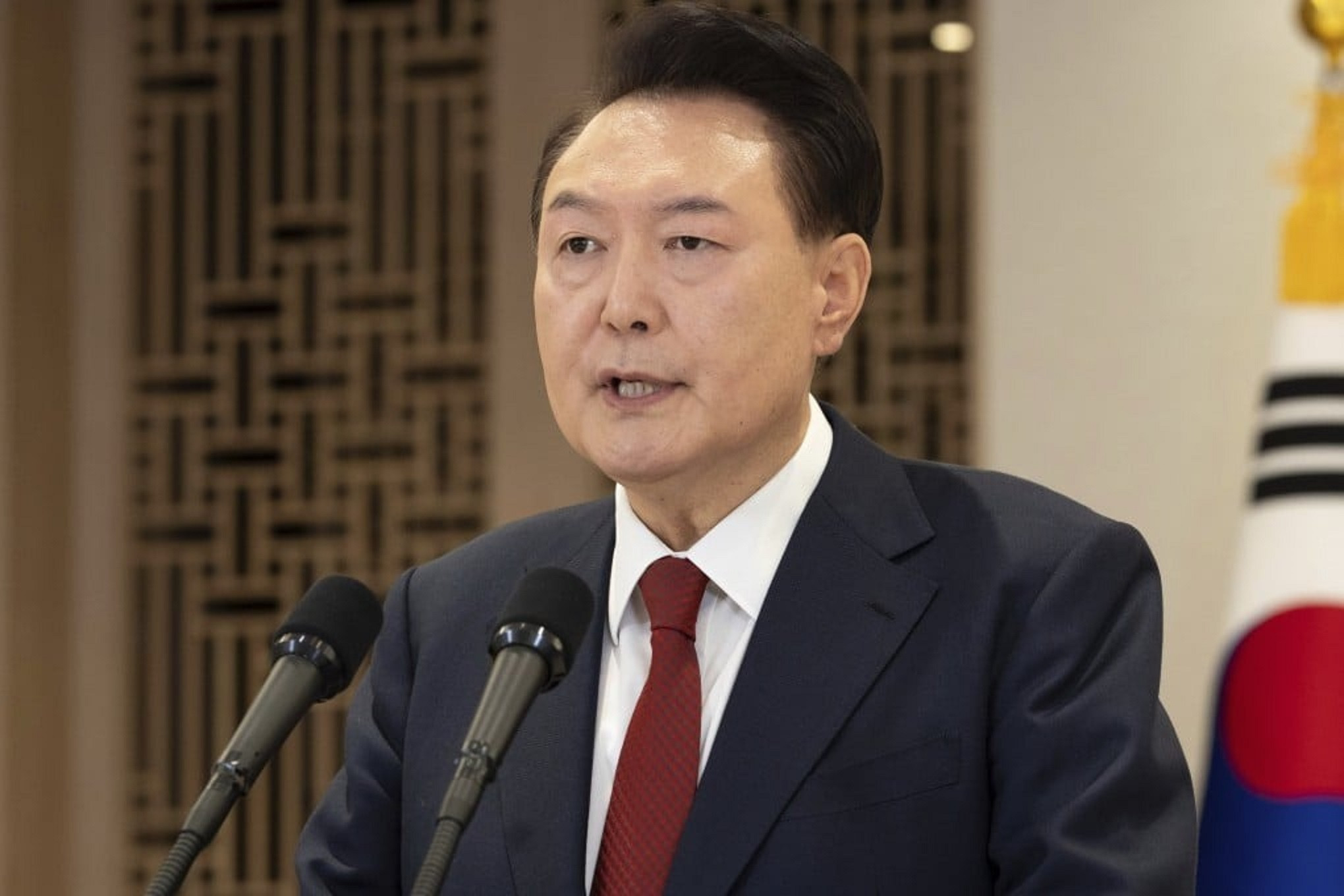 Cảnh sát Hàn Quốc thu thập cuộc gọi cá nhân của Tổng thống Yoon Suk-yeol