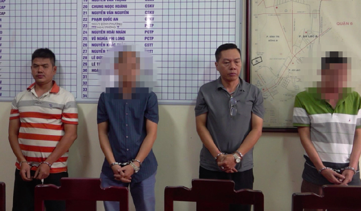 Công an TP.HCM bắt 4 kẻ mua bán chất độc Xyanua