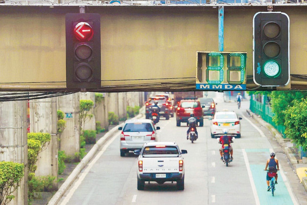 Bất ngờ mức phạt vượt đèn đỏ ở các nước Đông Nam Á