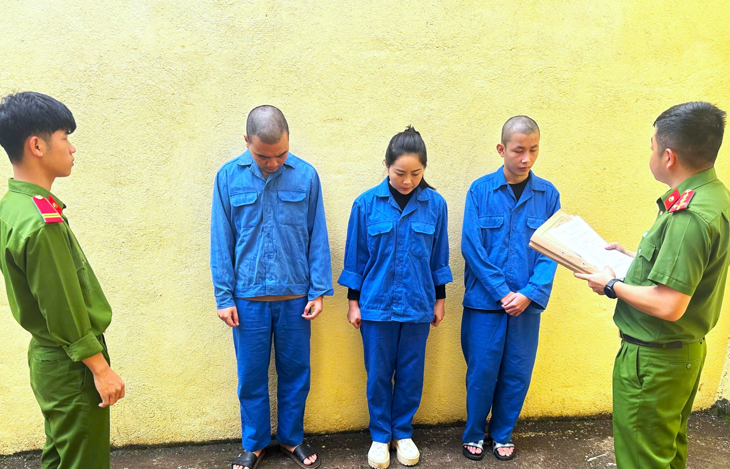 Triệt phá băng nhóm chuyên lừa bán điện thoại 'xịn' giá rẻ, chiếm đoạt tiền tỷ