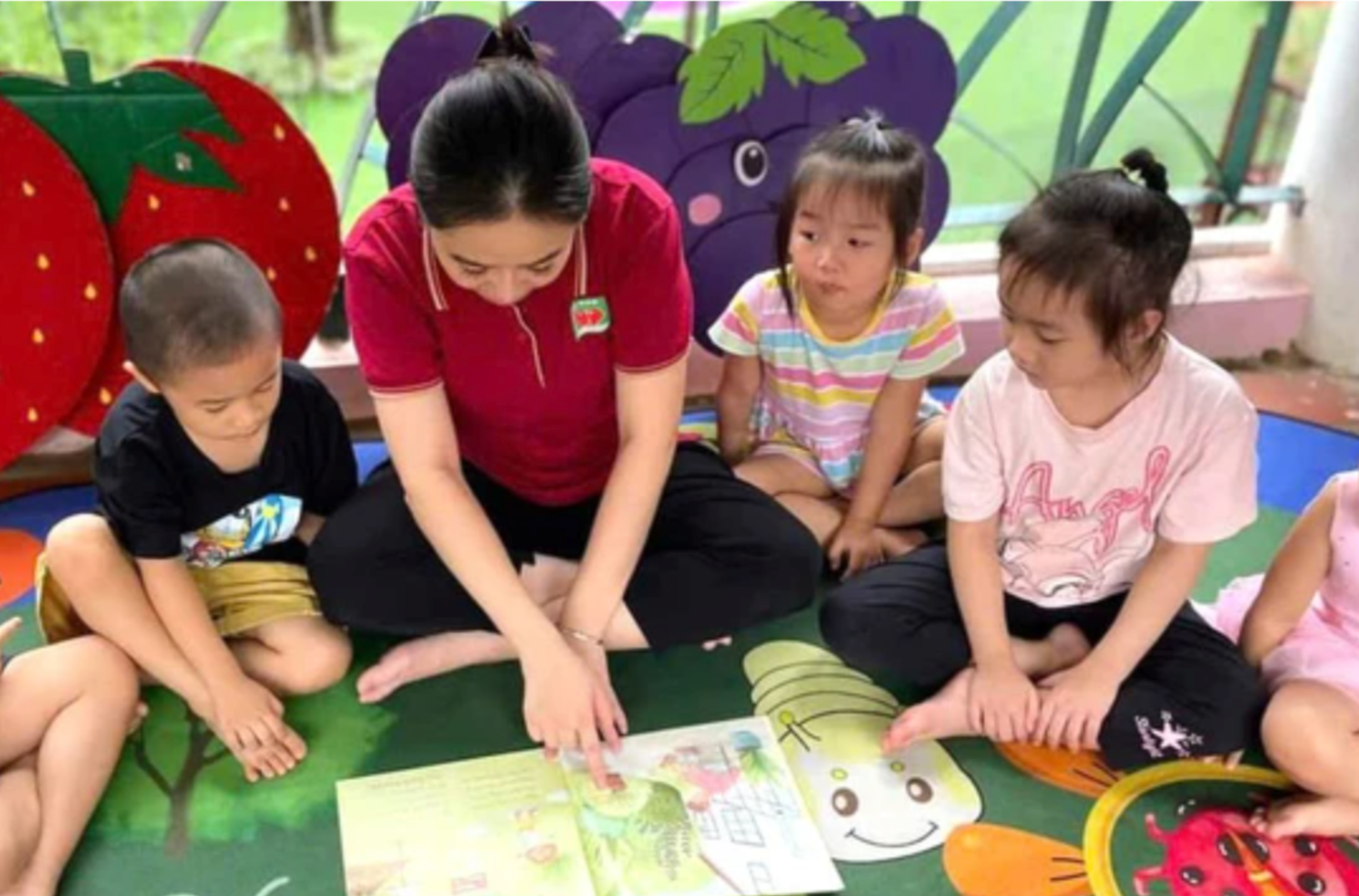 Thưởng Tết chỉ đủ đổ xăng, nhiều giáo viên vùng cao không dám về thăm nhà