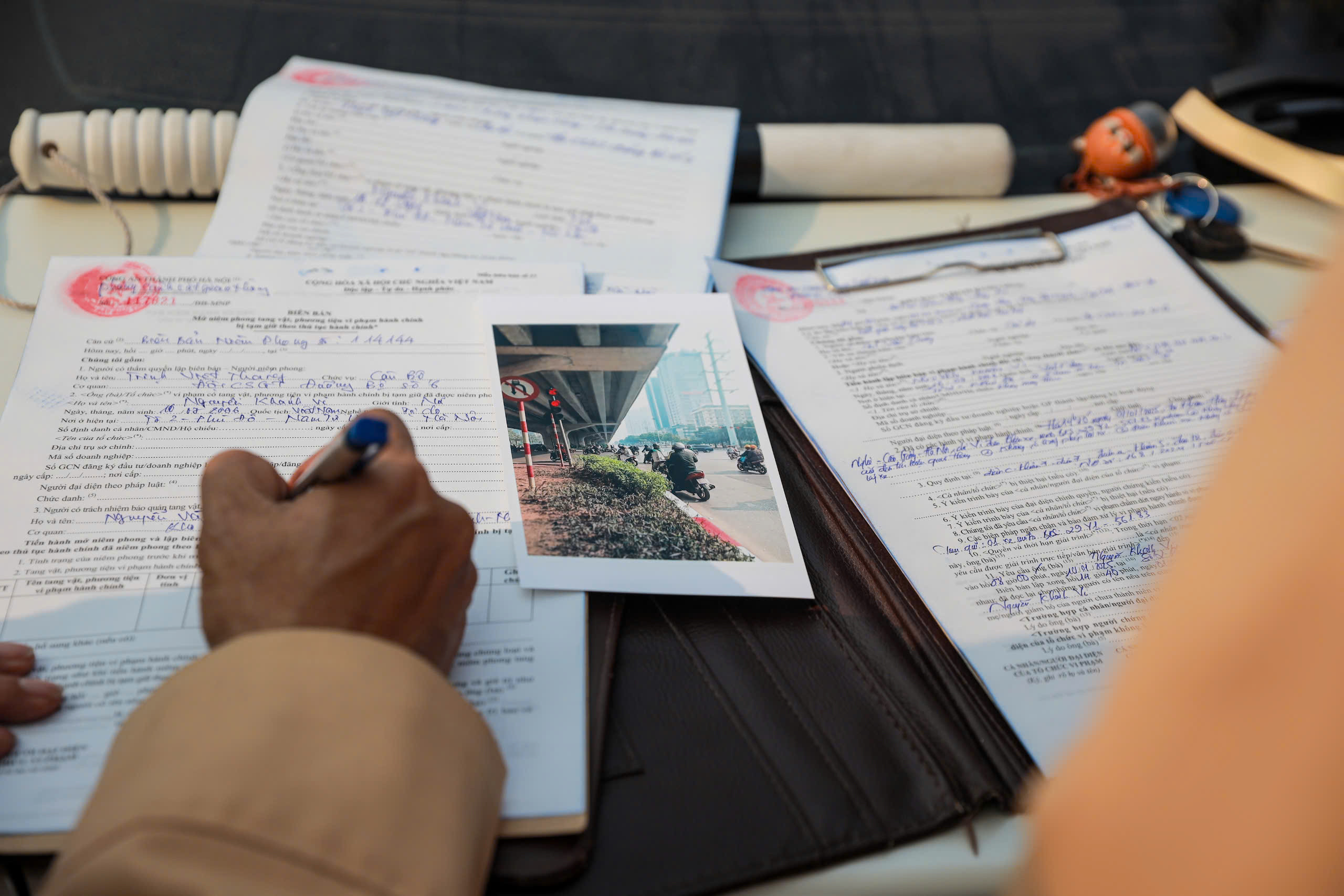 Sớm có quy định chi trả cho người cung cấp thông tin vi phạm giao thông