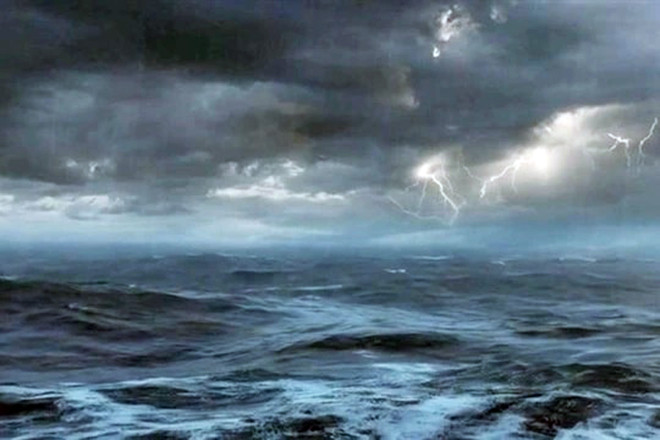 Dự báo thời tiết 5/1: Bắc Bộ nắng hanh, đề phòng mưa dông và lốc xoáy trên biển