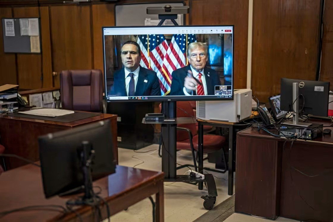 Tòa tuyên án ông Donald Trump trong vụ án 'chi tiền bịt miệng'