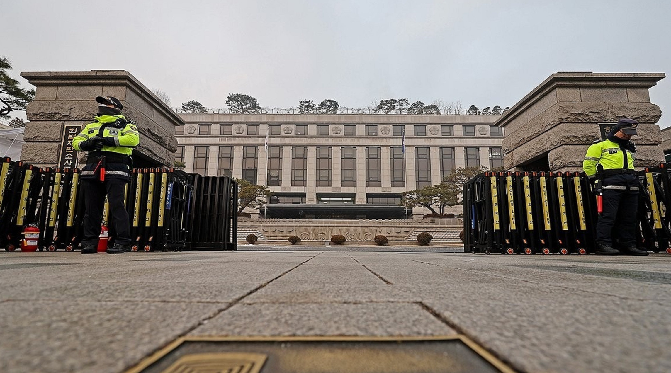 Phiên điều trần luận tội Tổng thống Yoon Suk-yeol kết thúc sau 4 phút