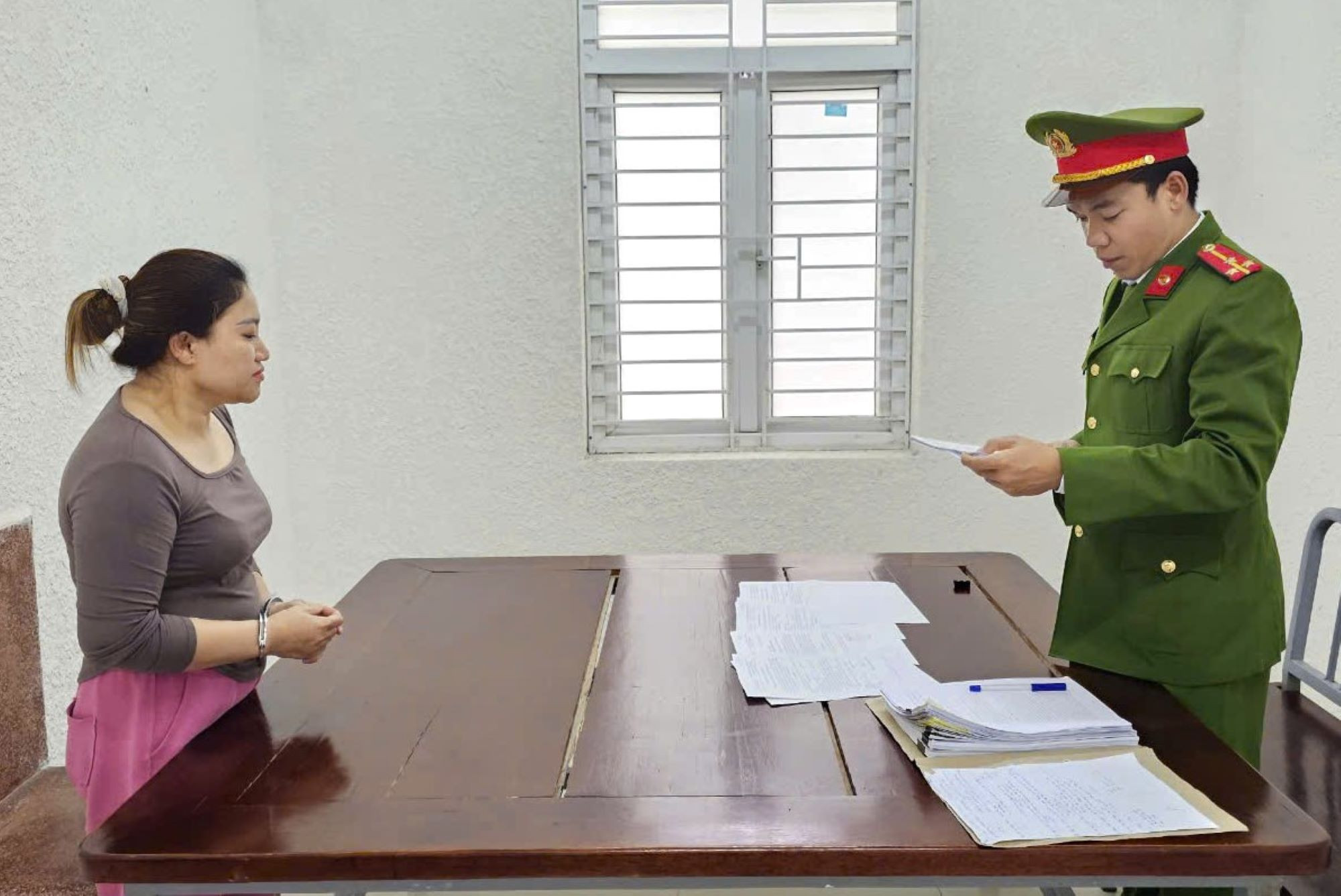 Đầu tư vào GFDI vỡ nợ, nhân viên ngân hàng lừa đảo chiếm đoạt tiền