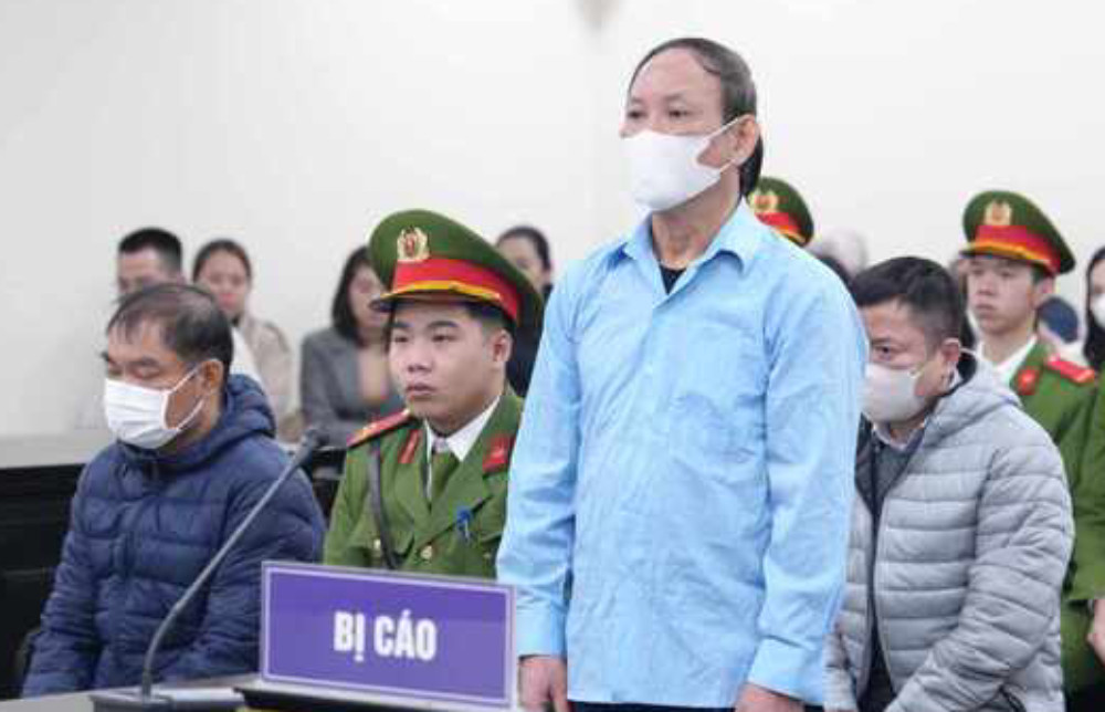 Cựu Chủ tịch NXB Giáo dục Nguyễn Đức Thái lĩnh 12 năm tù