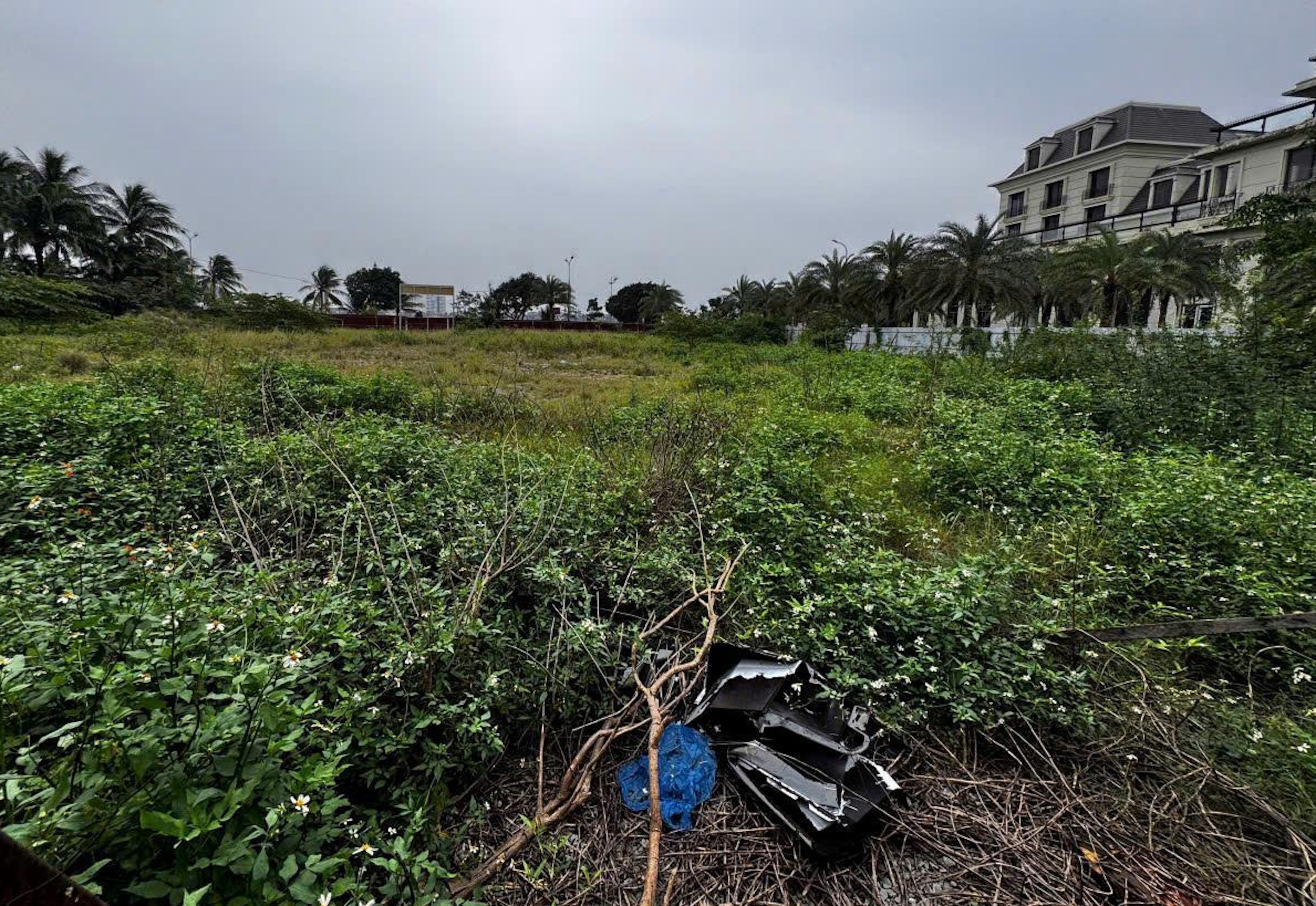 Đã có thông báo thu hồi đất, có được mua bán nữa không? 