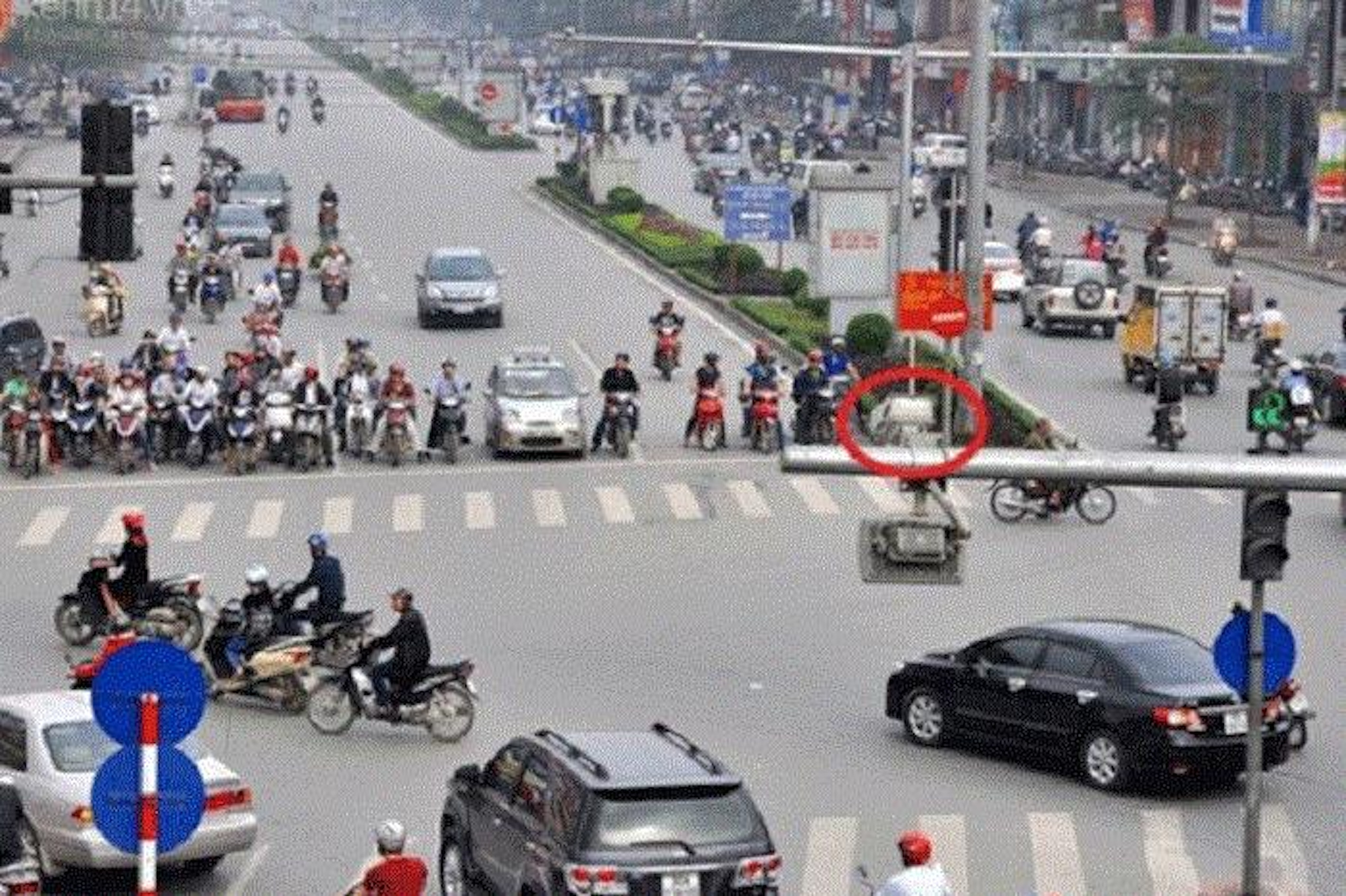 Có bị cộng dồn thời gian tước giấy phép lái xe khi dính nhiều lỗi phạt nguội? 