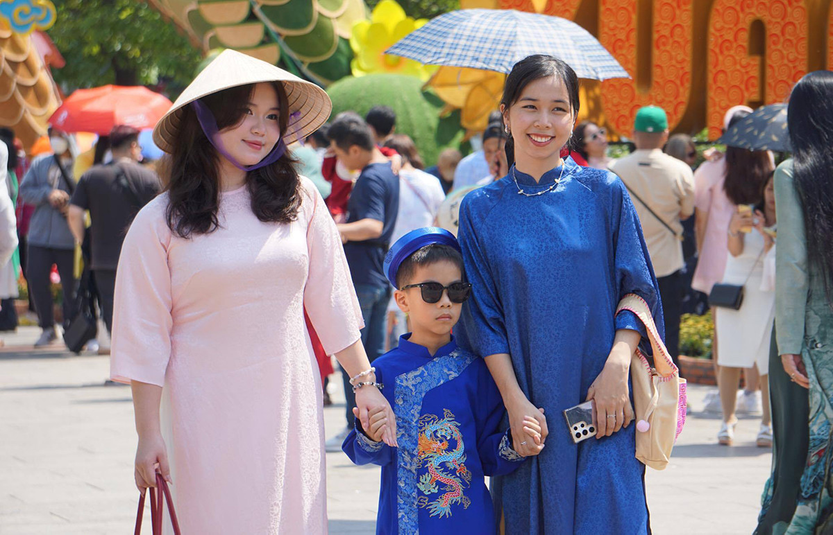 Nhiều nơi trên cả nước nắng đẹp ngày mùng 1 Tết và dự báo thời tiết 10 ngày tới