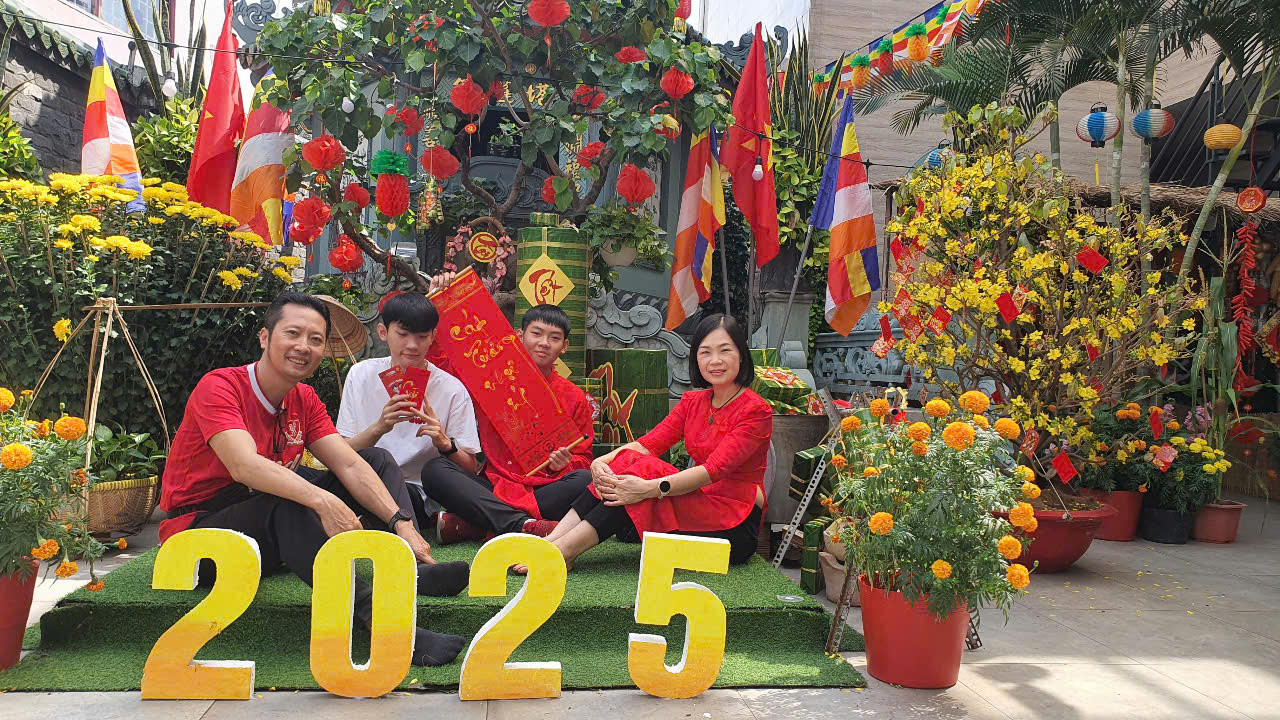 Nhiều cách tận hưởng ngày mùng 1 Tết của người dân TP.HCM