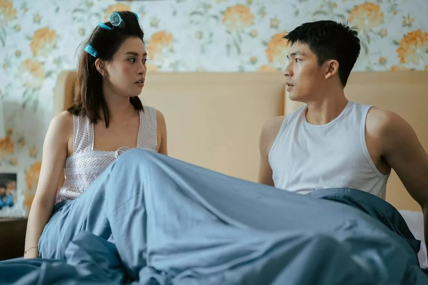 Dân mạng rút ra 6 bài học tình yêu từ bộ phim Tết 'Bộ tứ báo thủ'