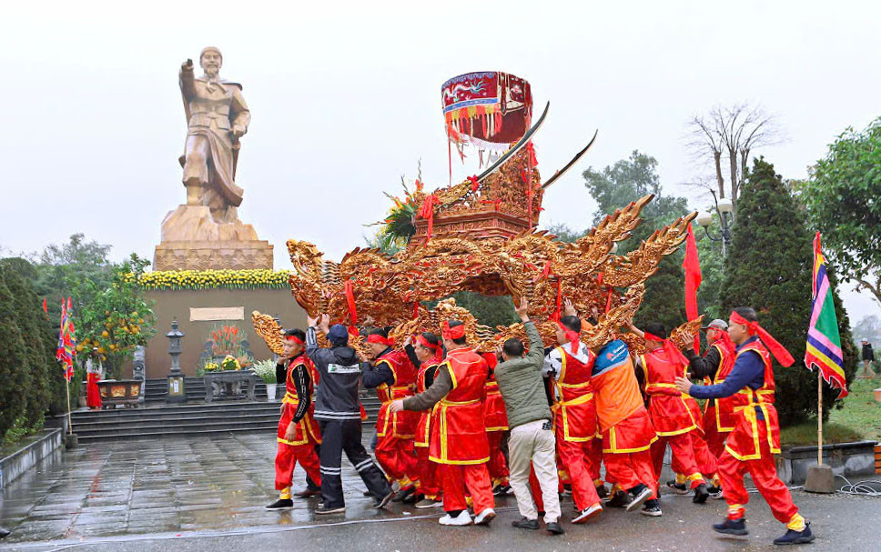 Đầu xuân tham gia lễ hội cổ xưa và độc đáo bậc nhất Hải Phòng