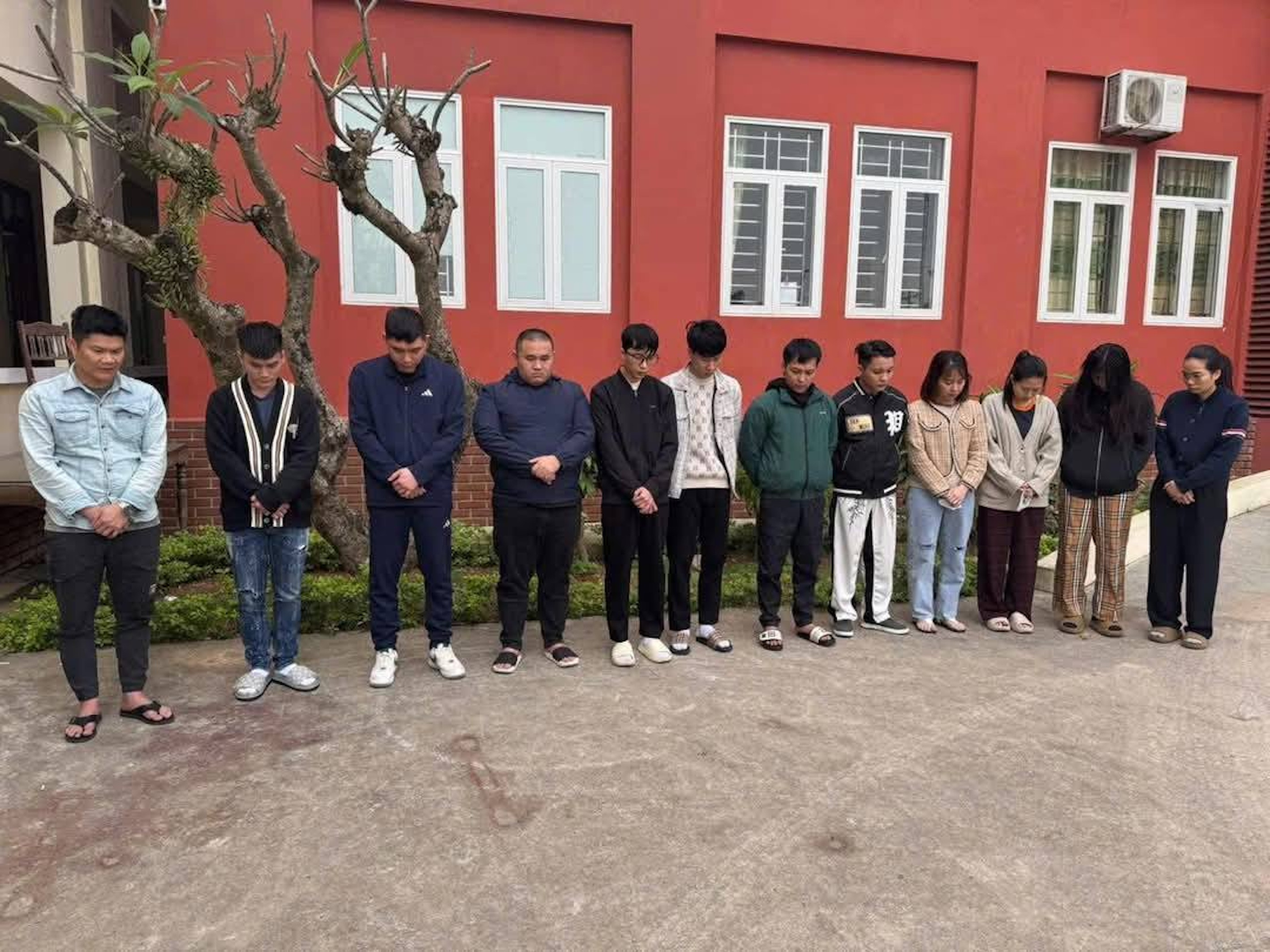 Khởi tố 15 người trong tổ chức lừa đảo xuyên biên giới hoạt động tại Campuchia