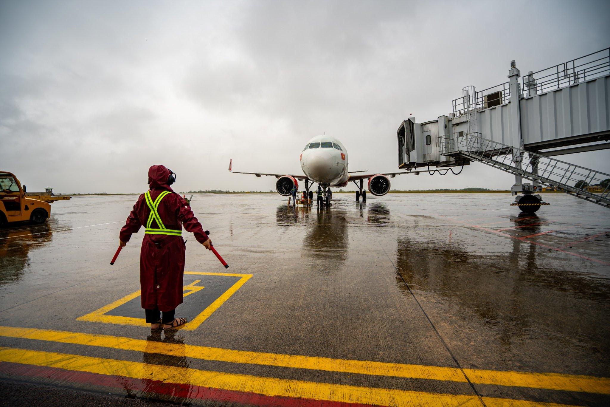 Muốn ‘mở rộng cánh’ sân bay Phù Cát, Bình Định cần đầu tư những gì?