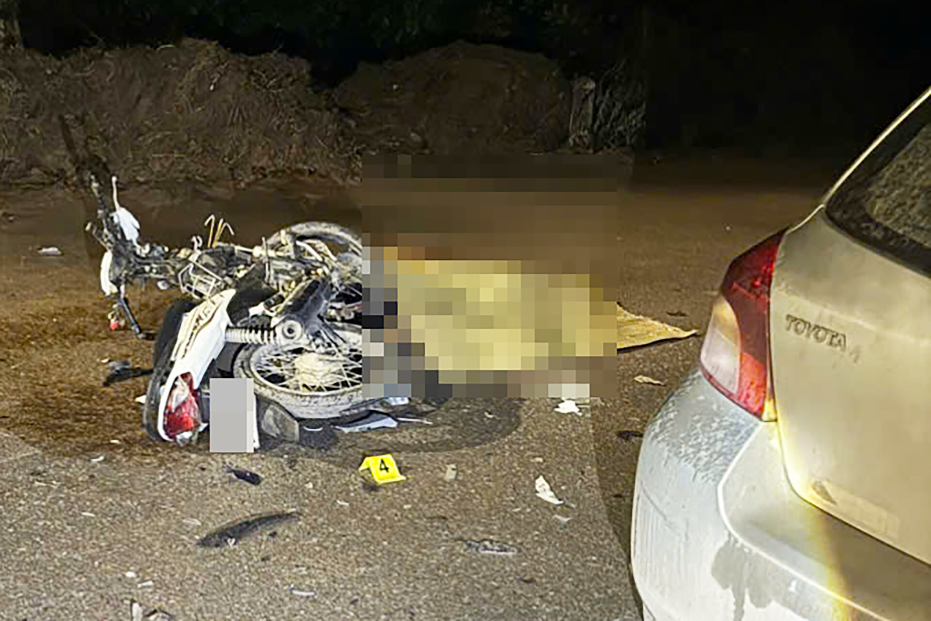 Tai nạn 3 người chết: Xe máy lấn làn, tài xế ô tô vi phạm nồng độ cồn