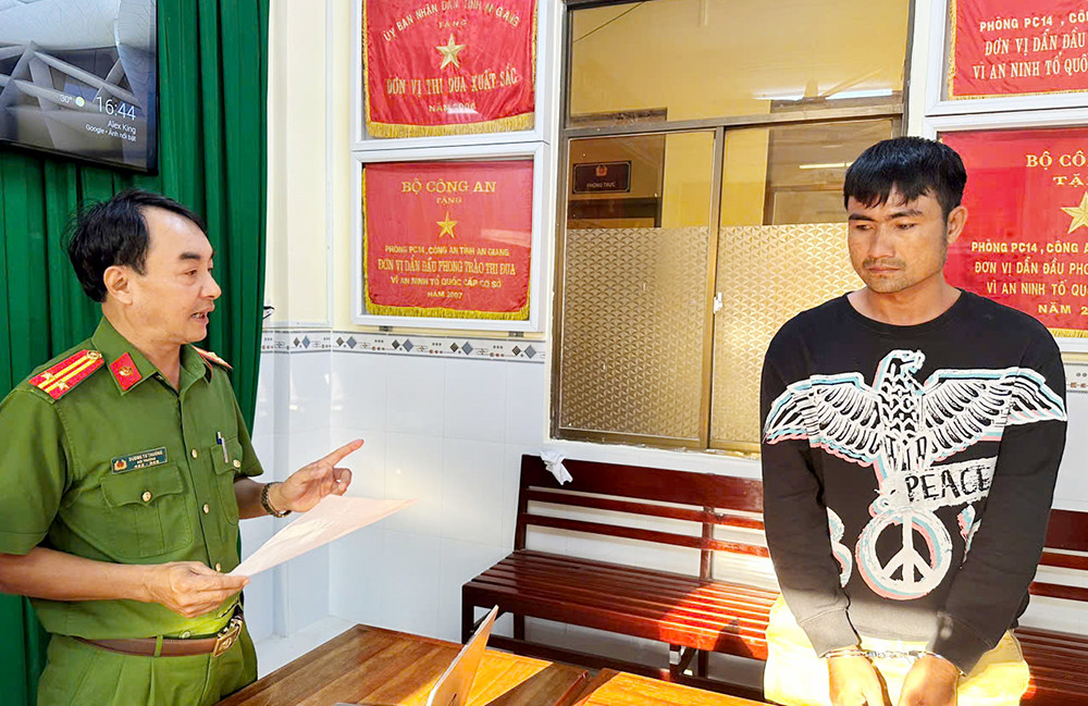 Khởi tố 9 người liên quan vụ cướp tài sản tại chùa Kim Tiên, An Giang