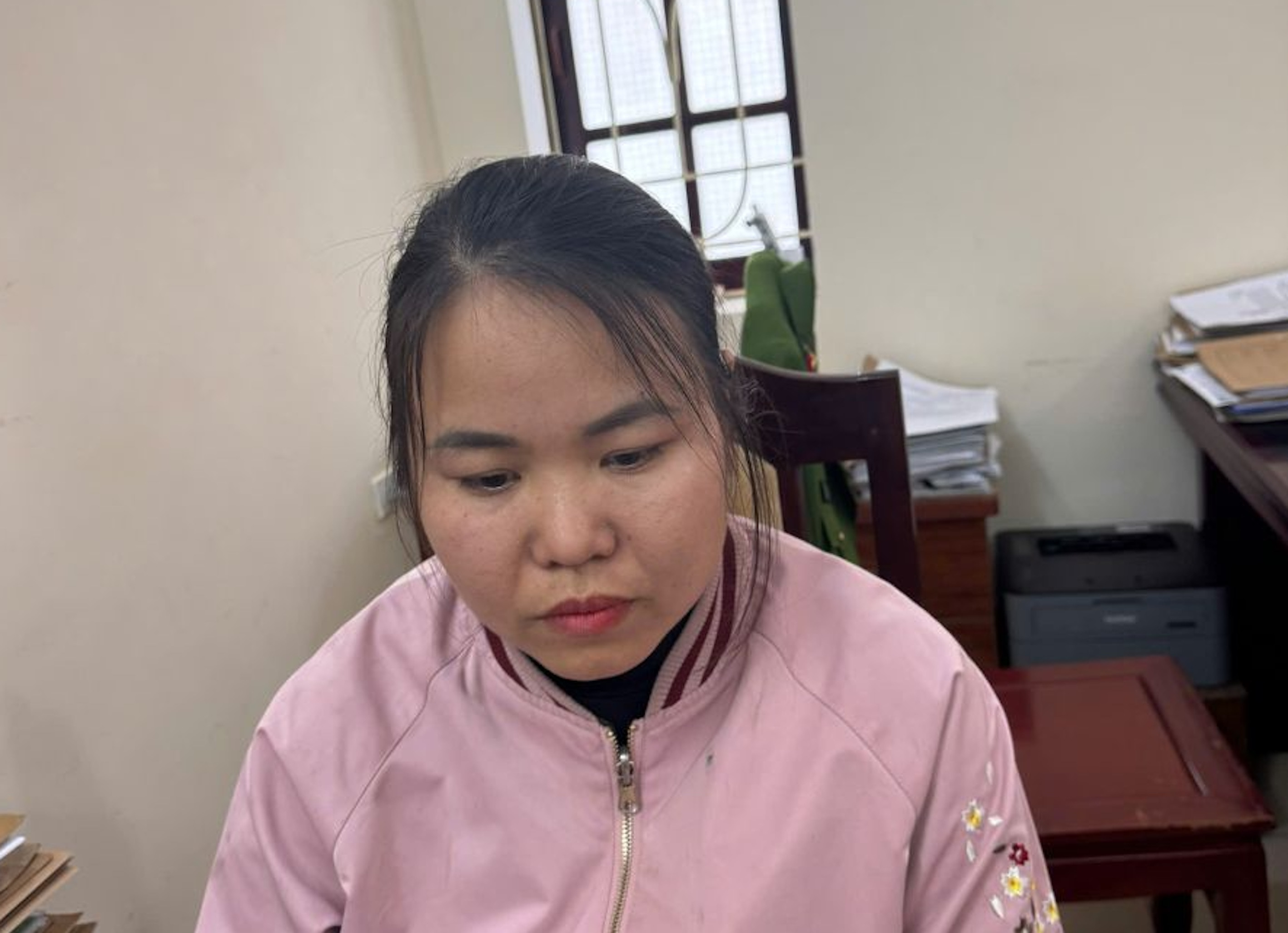 Bắt 'nữ quái' trong đường dây thuê gần 50 ô tô rồi mang đi cầm cố