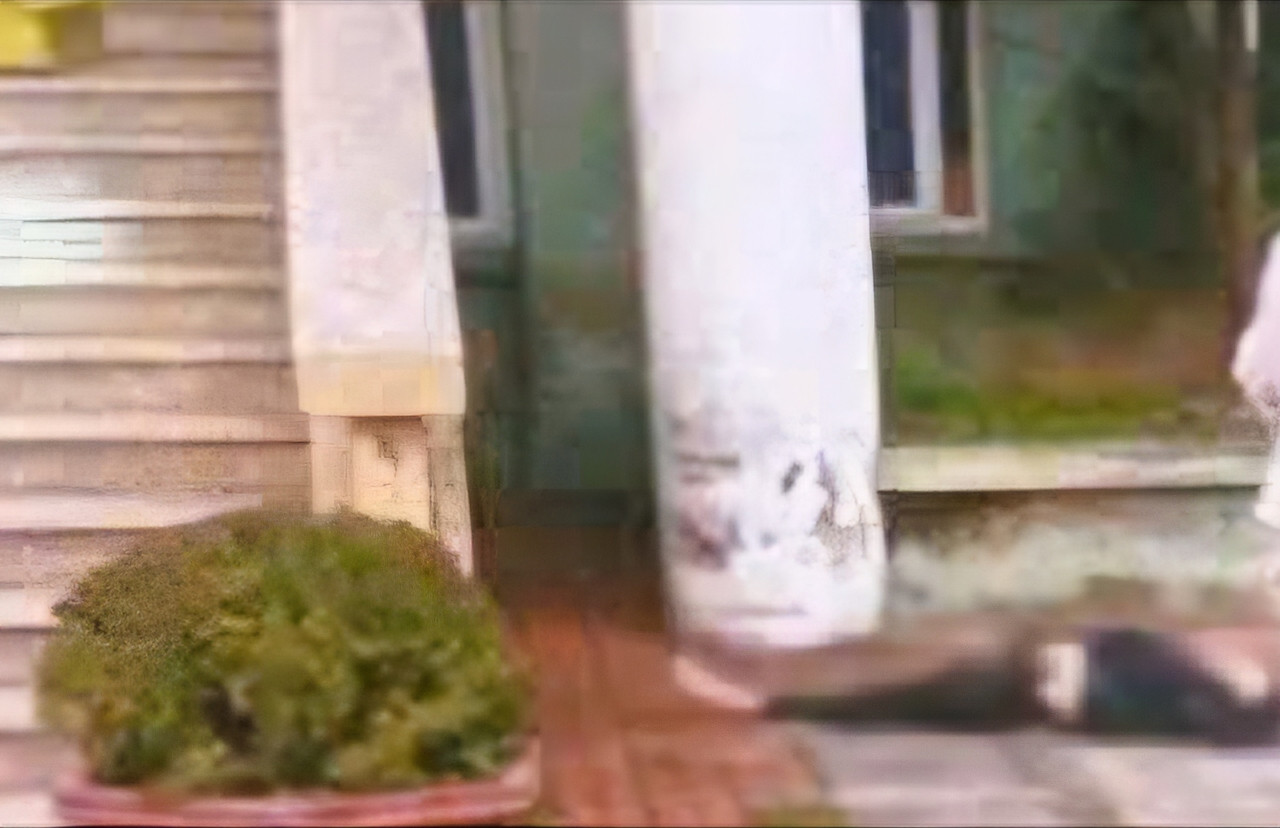 Nữ sinh tử vong khi rơi từ nhà cao tầng trong Trường ĐH Hồng Đức xuống đất 