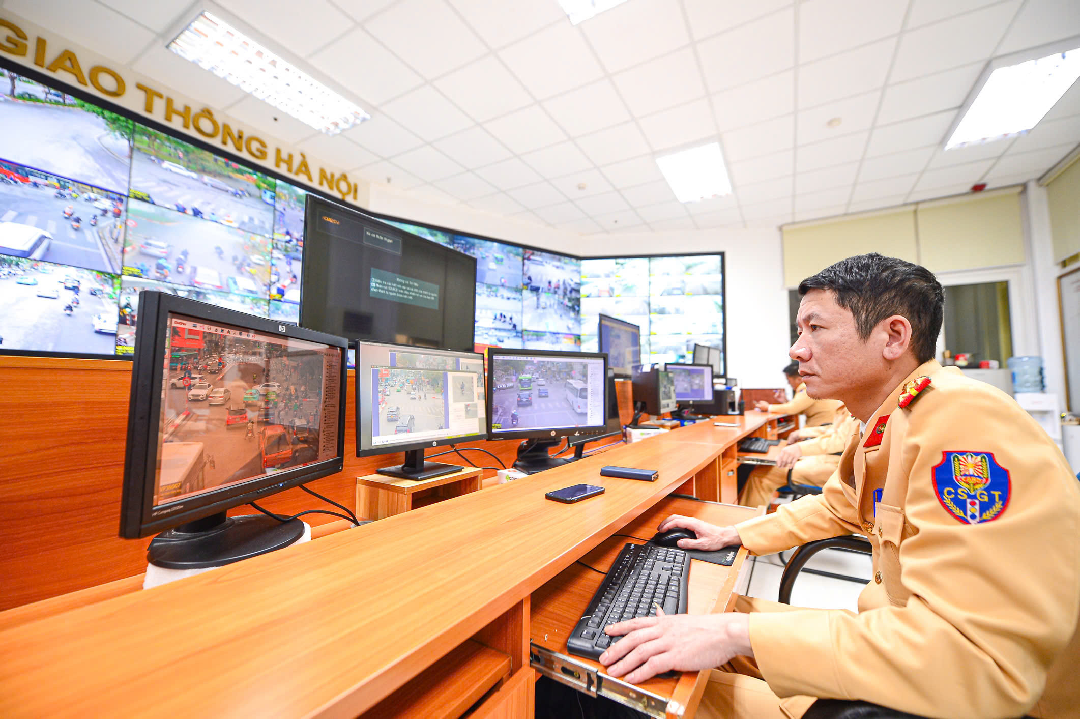 Không còn công an cấp huyện, người vi phạm nộp phạt nguội ở đâu?