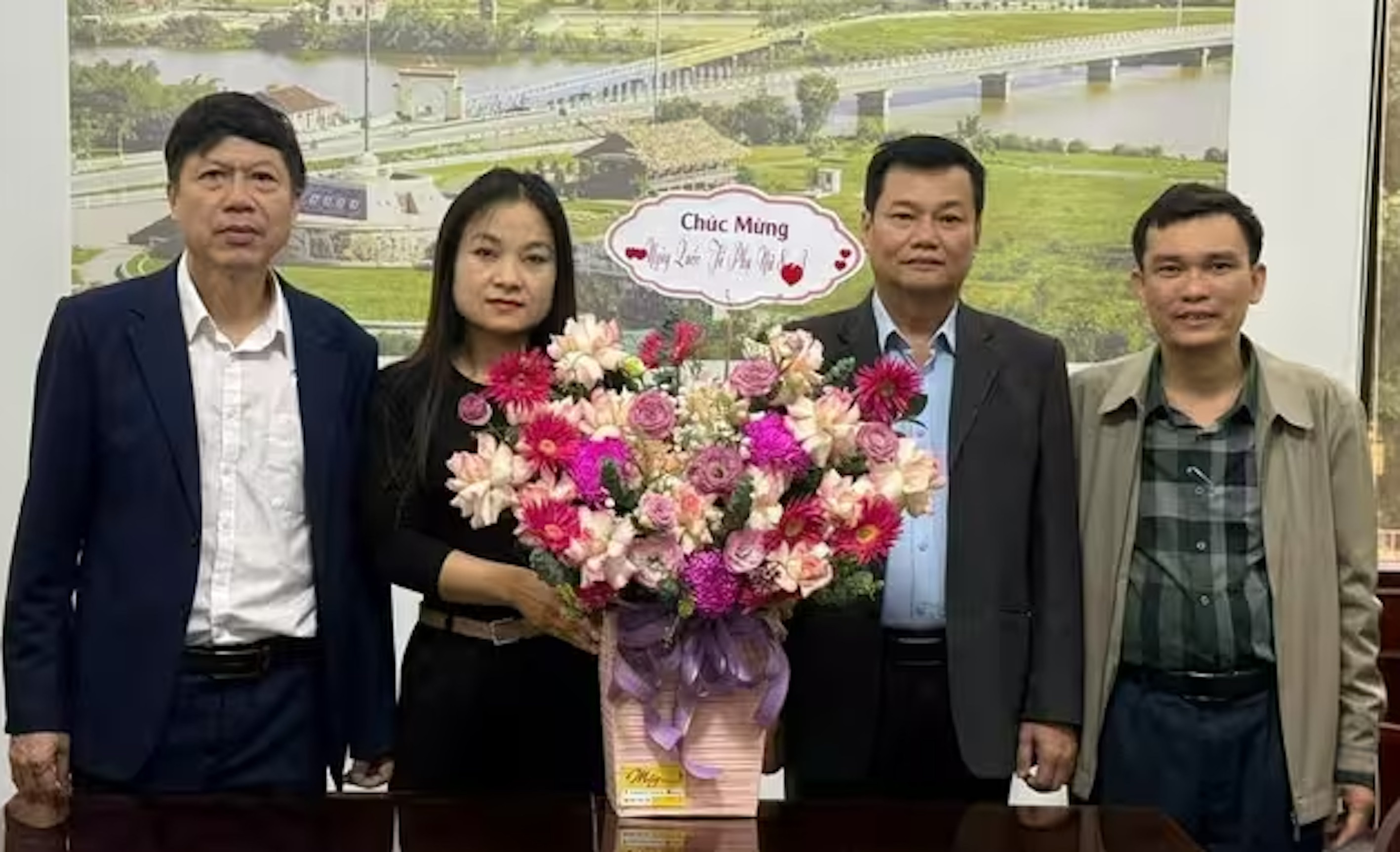  Đề nghị dừng bổ nhiệm Giám đốc Trung tâm Chuyển đổi số Quảng Trị: Tin mới nhất