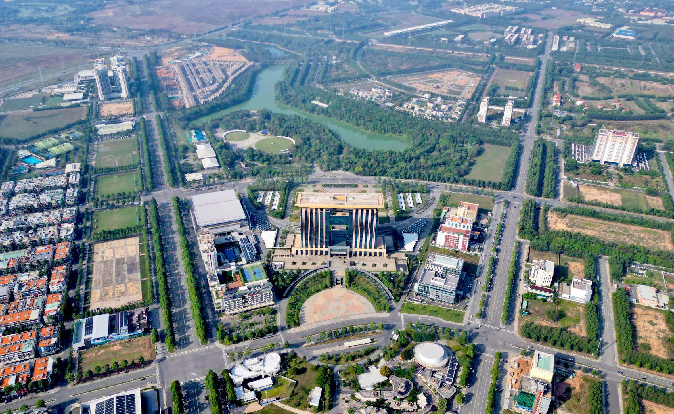 Điểm danh 2 trụ cột cho tăng trưởng 2 con số của Bình Dương 