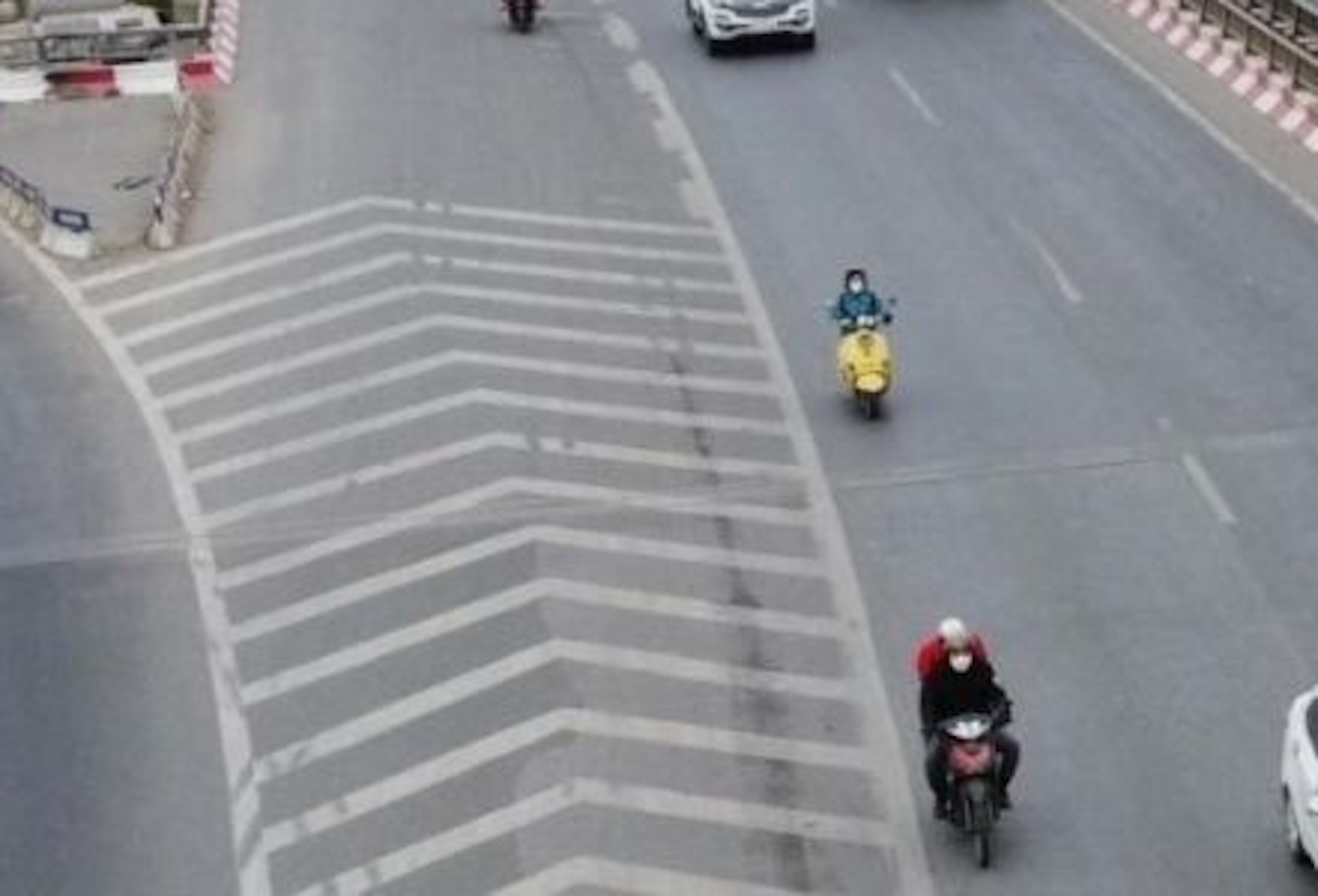 Mức phạt khi vi phạm vạch xương cá dành cho ô tô 