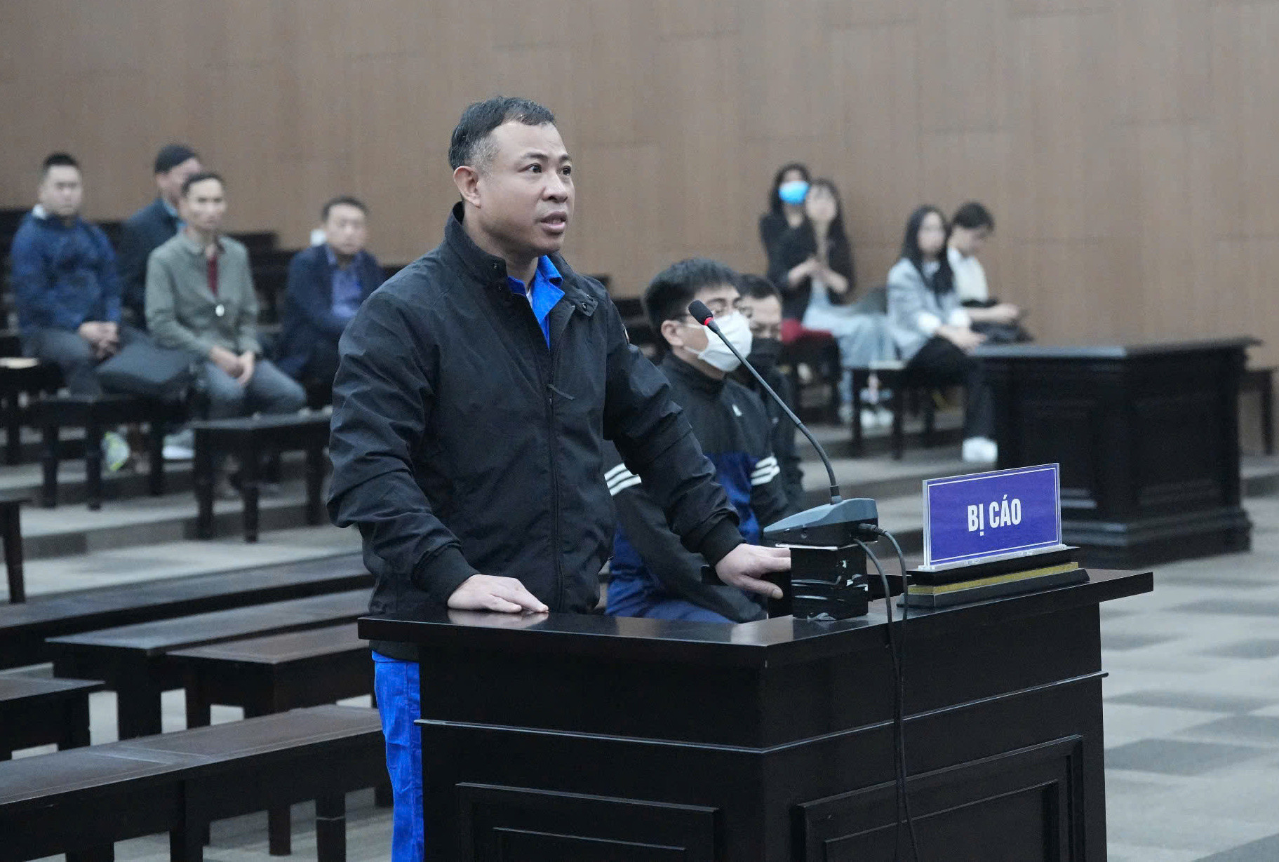 Chủ chung cư mini cháy làm 56 người tử vong bị đề nghị mức án 11-12 năm tù