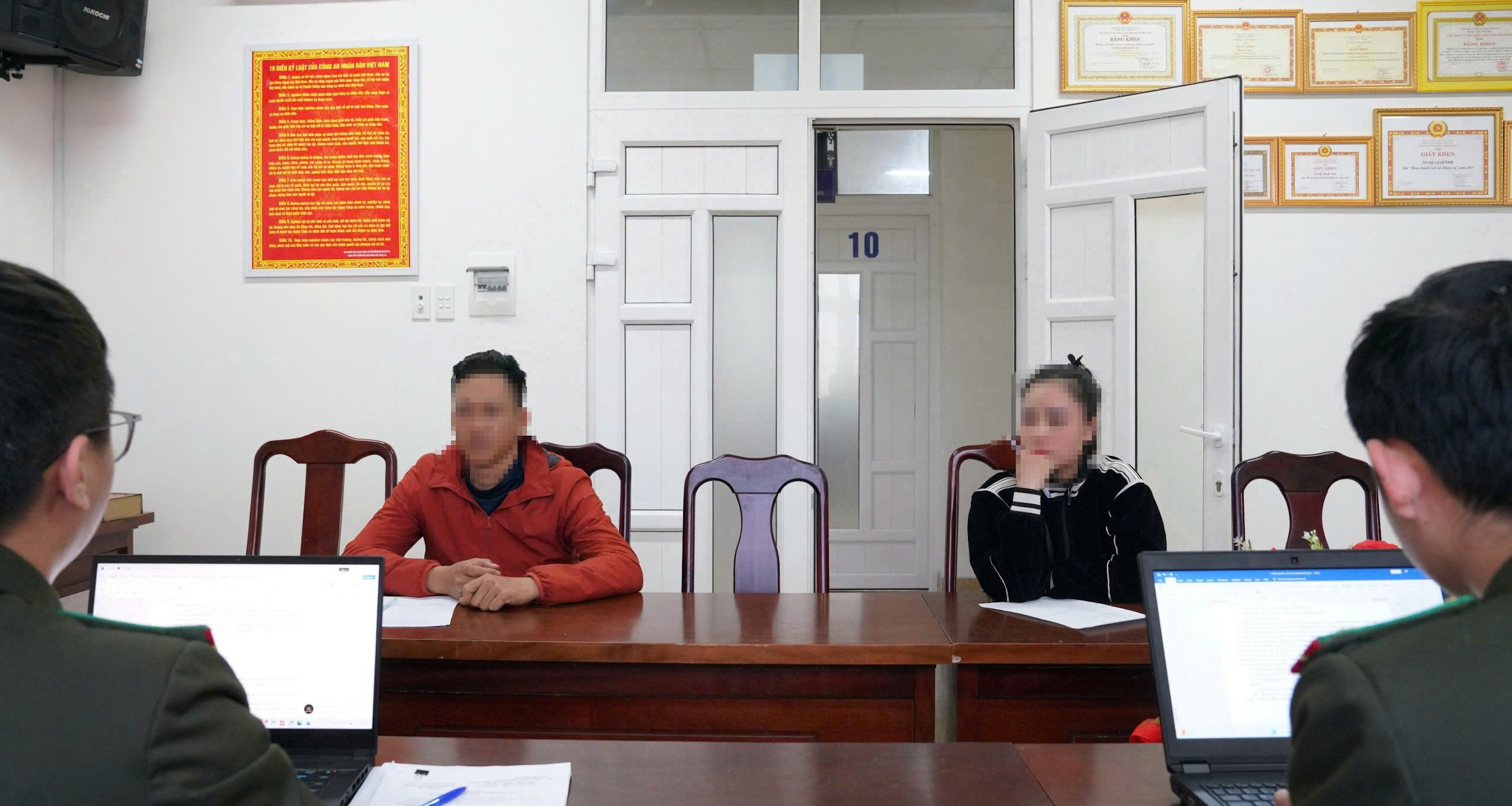 Bịa đặt tin ‘bắt cóc, buôn người’ lên mạng xã hội, 3 người bị xử phạt 