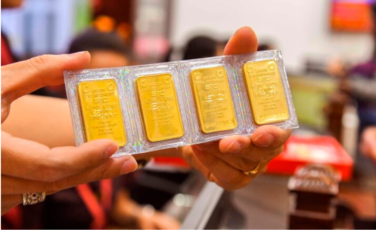 Nguyên lãnh đạo Vietcombank đề xuất mở tài khoản vàng cho dân, trả lãi suất