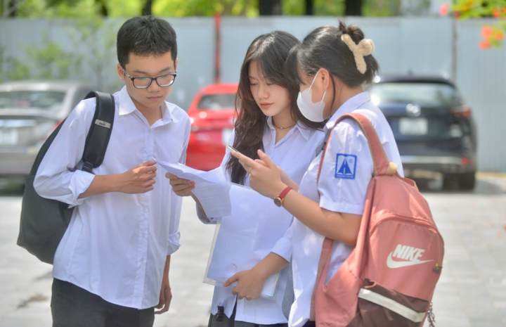 Loạt điểm mới đáng chú ý trong kỳ tuyển sinh lớp 10 trường chuyên Hà Nội 2025