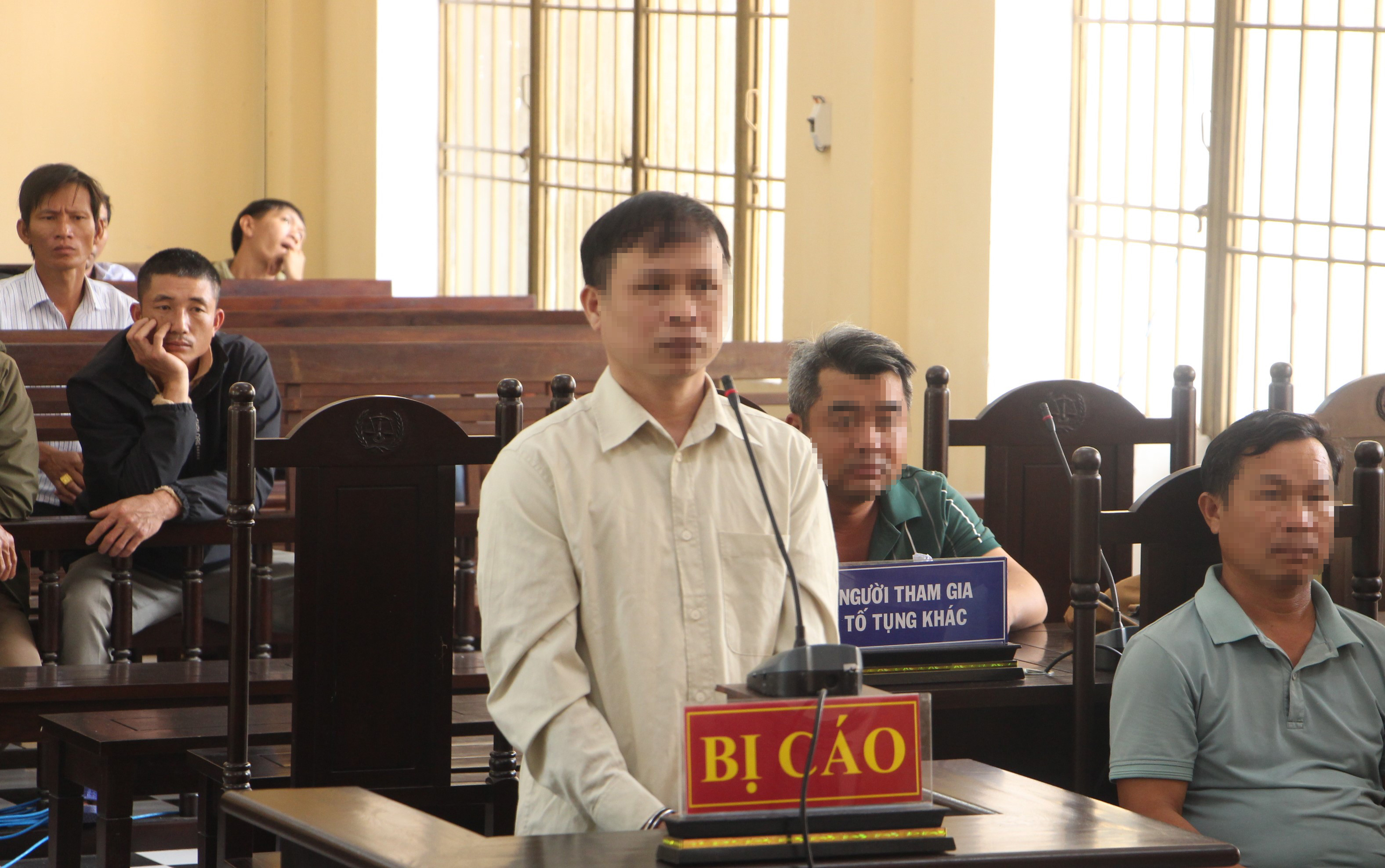 Lừa bán đất của anh trai để chiếm đoạt hàng tỷ đồng, gã đàn ông lĩnh án